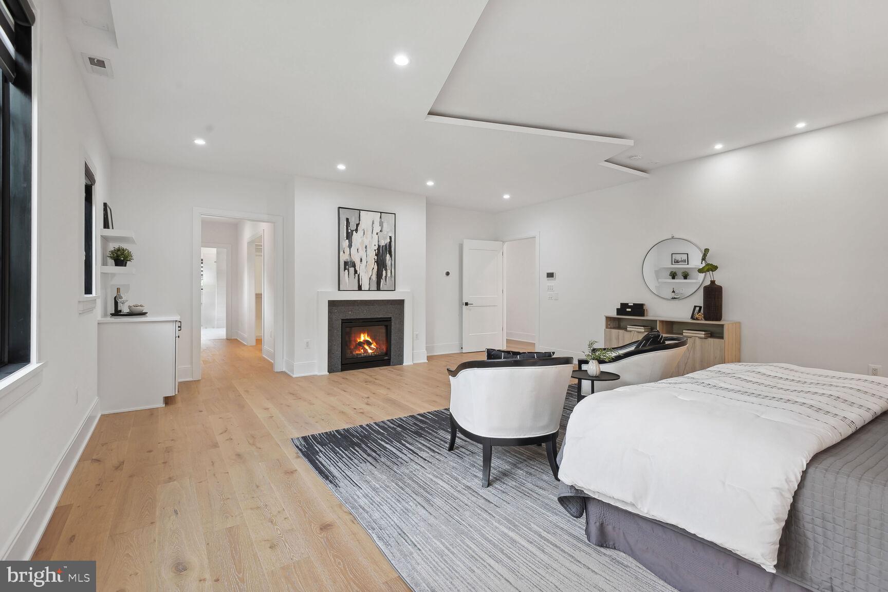 ARLINGWOOD - Residential