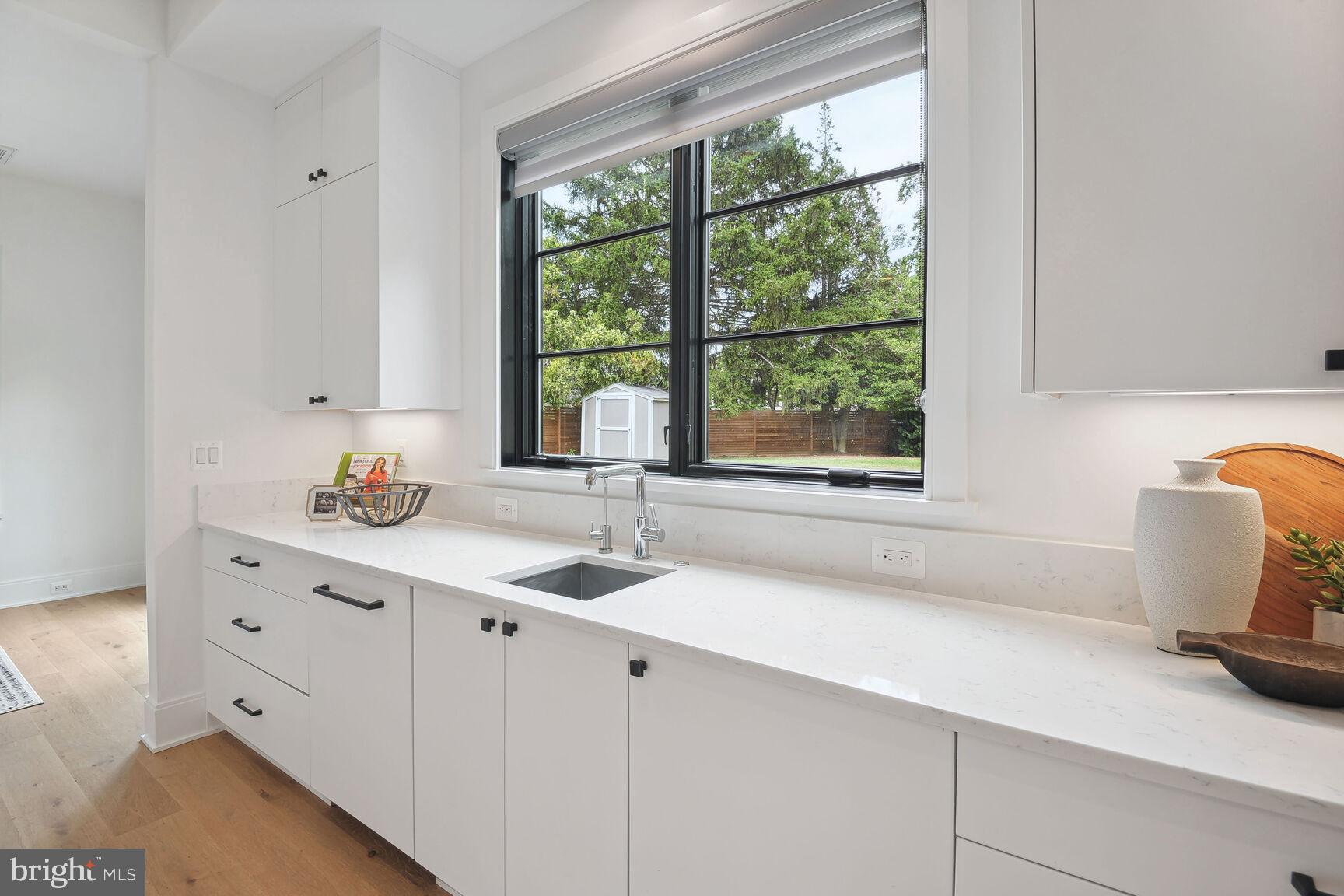 ARLINGWOOD - Residential