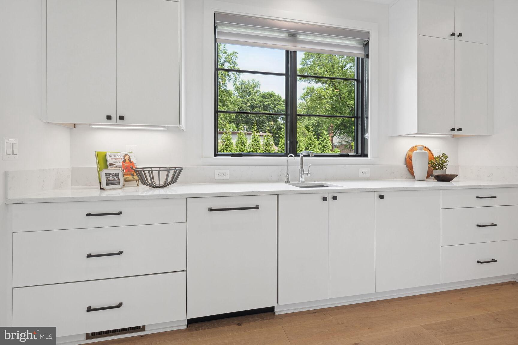 ARLINGWOOD - Residential