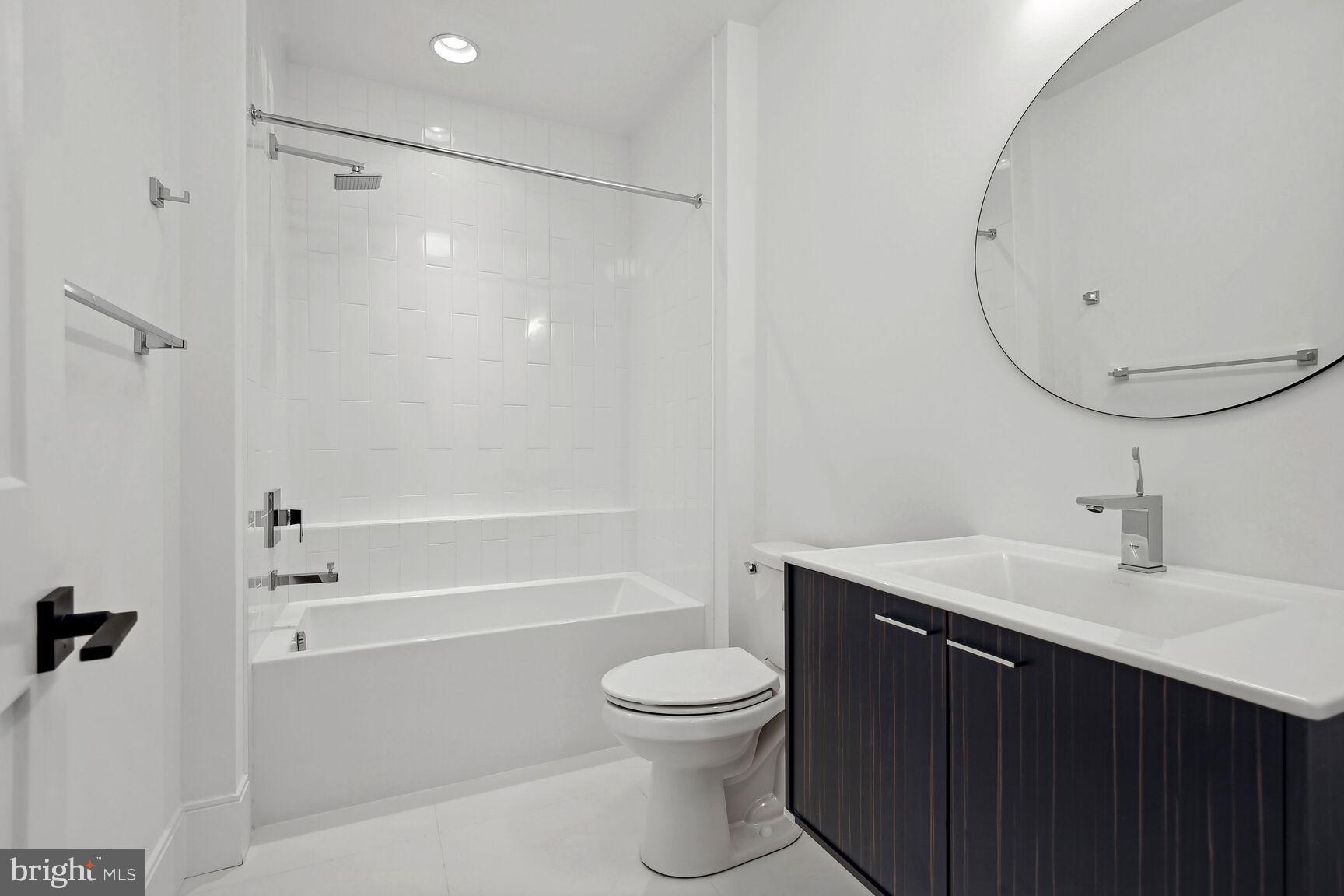 ARLINGWOOD - Residential