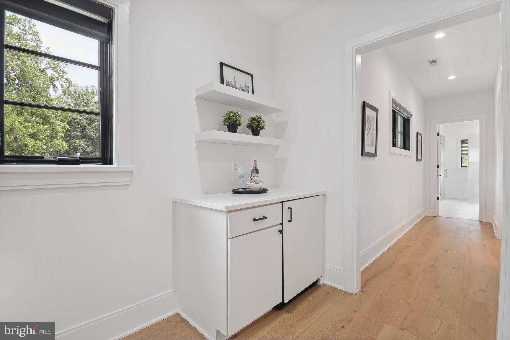 ARLINGWOOD - Residential