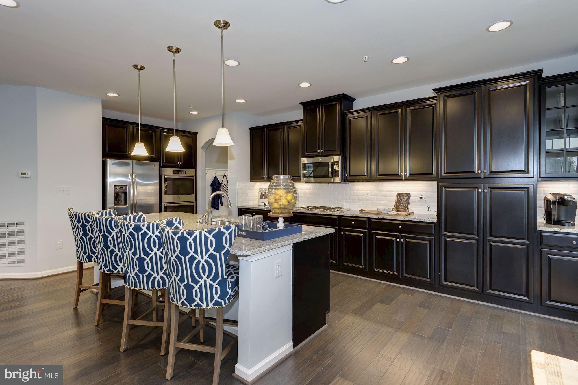 BALMORAL - Residential