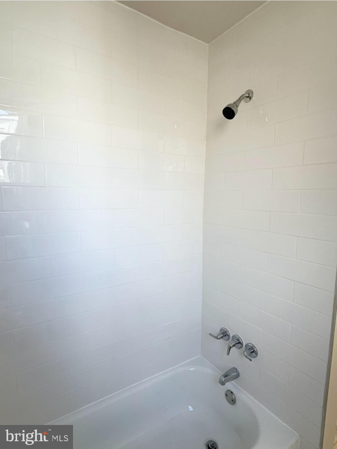 PENNSPORT - Residential Lease