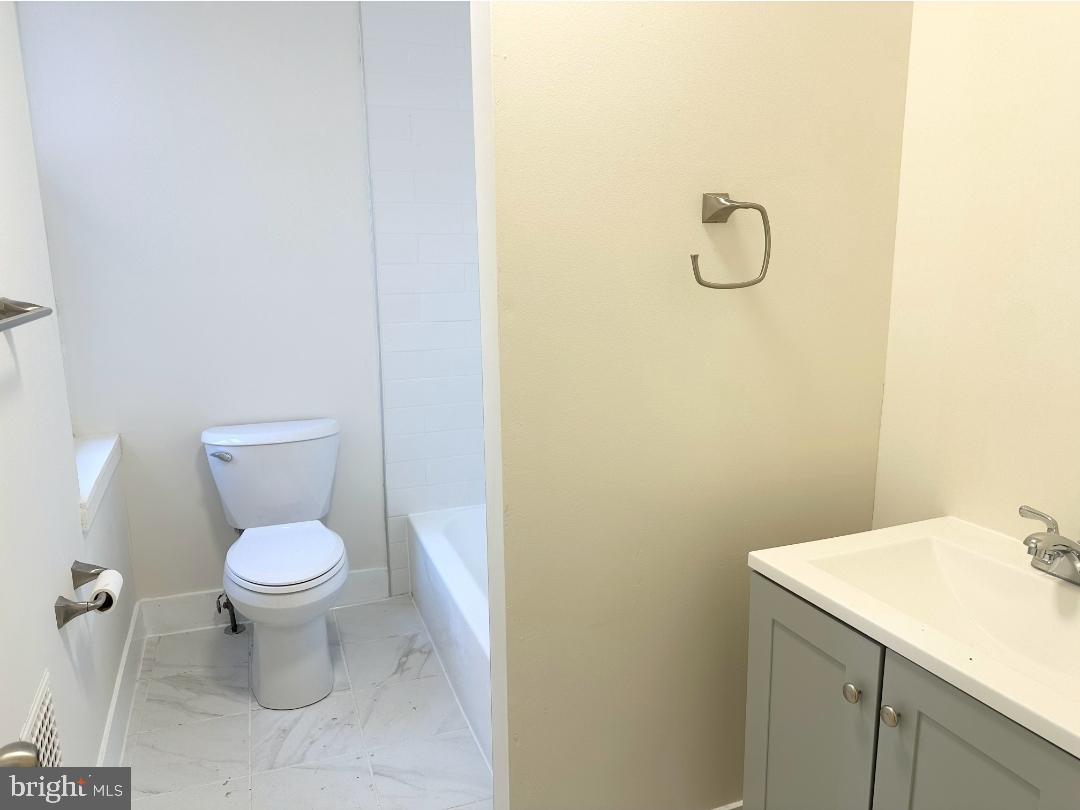 PENNSPORT - Residential Lease