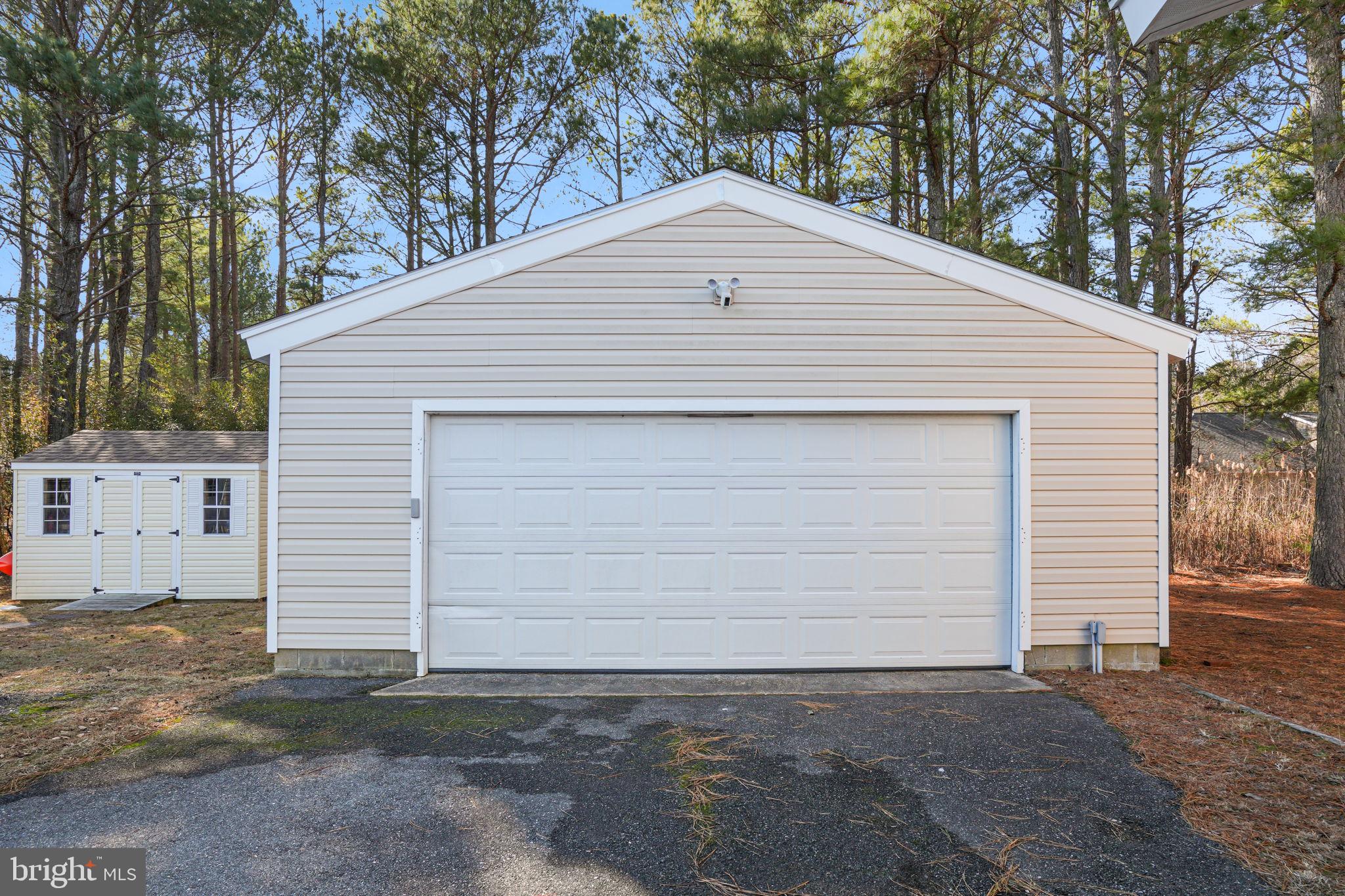 OCEAN PINES - Residential