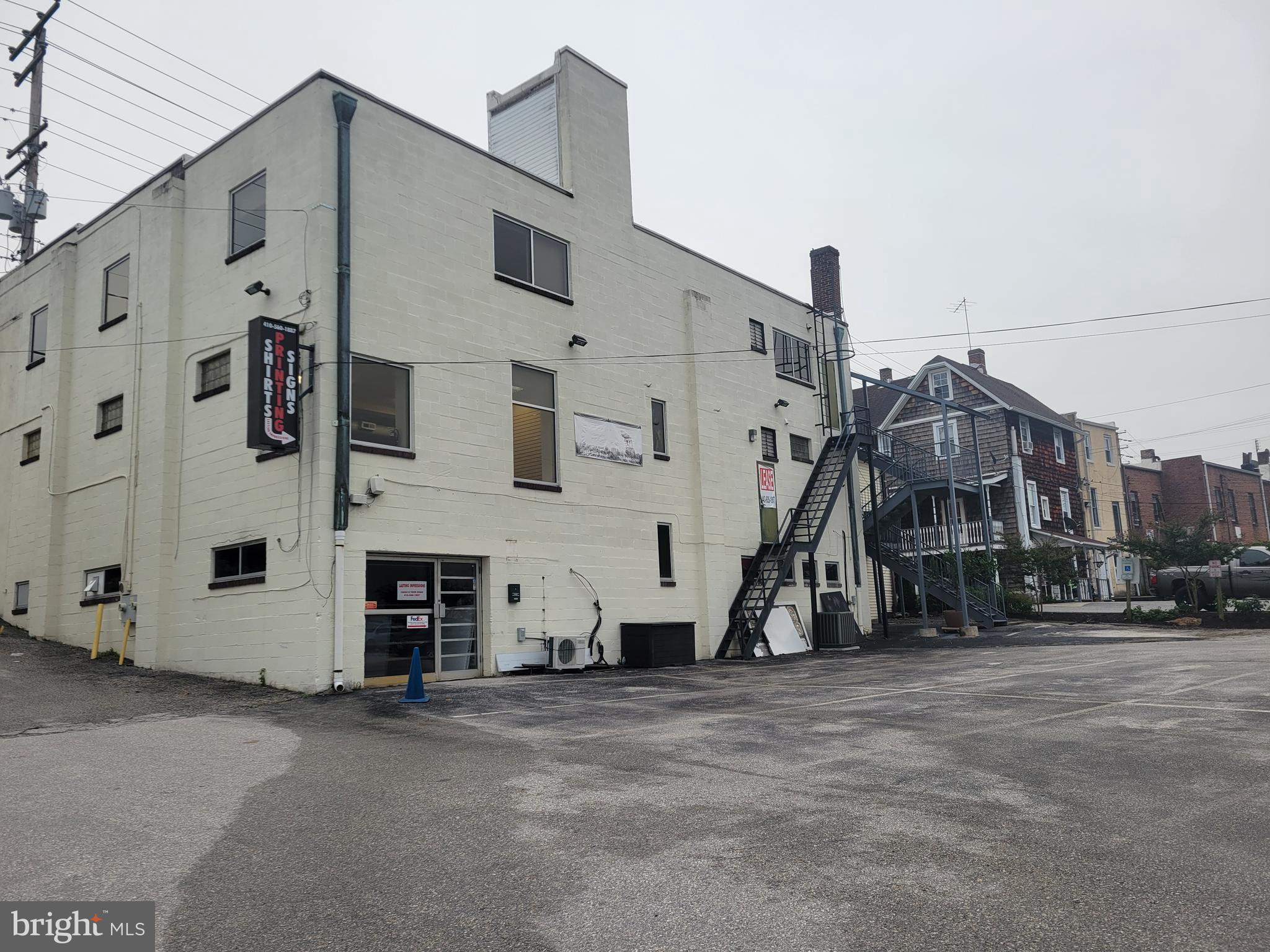10854 YORK ROAD