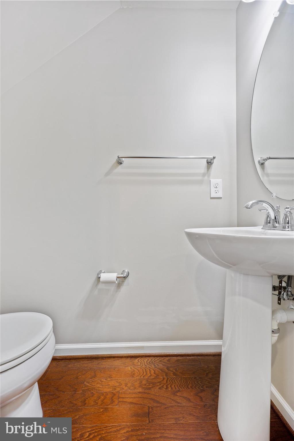 CROWN FARM - Residential Lease