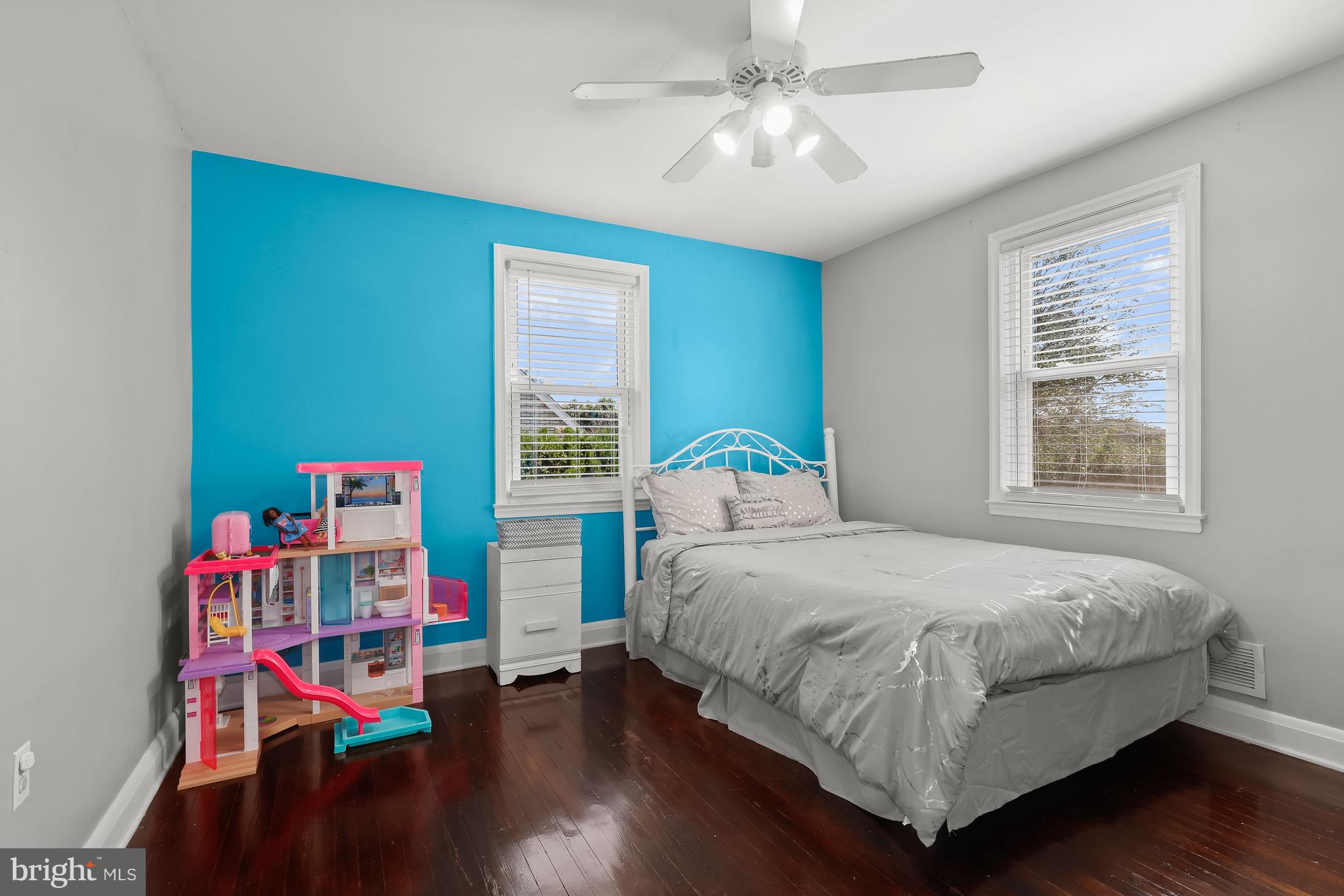 RONLEIGH HEIGHTS - Residential