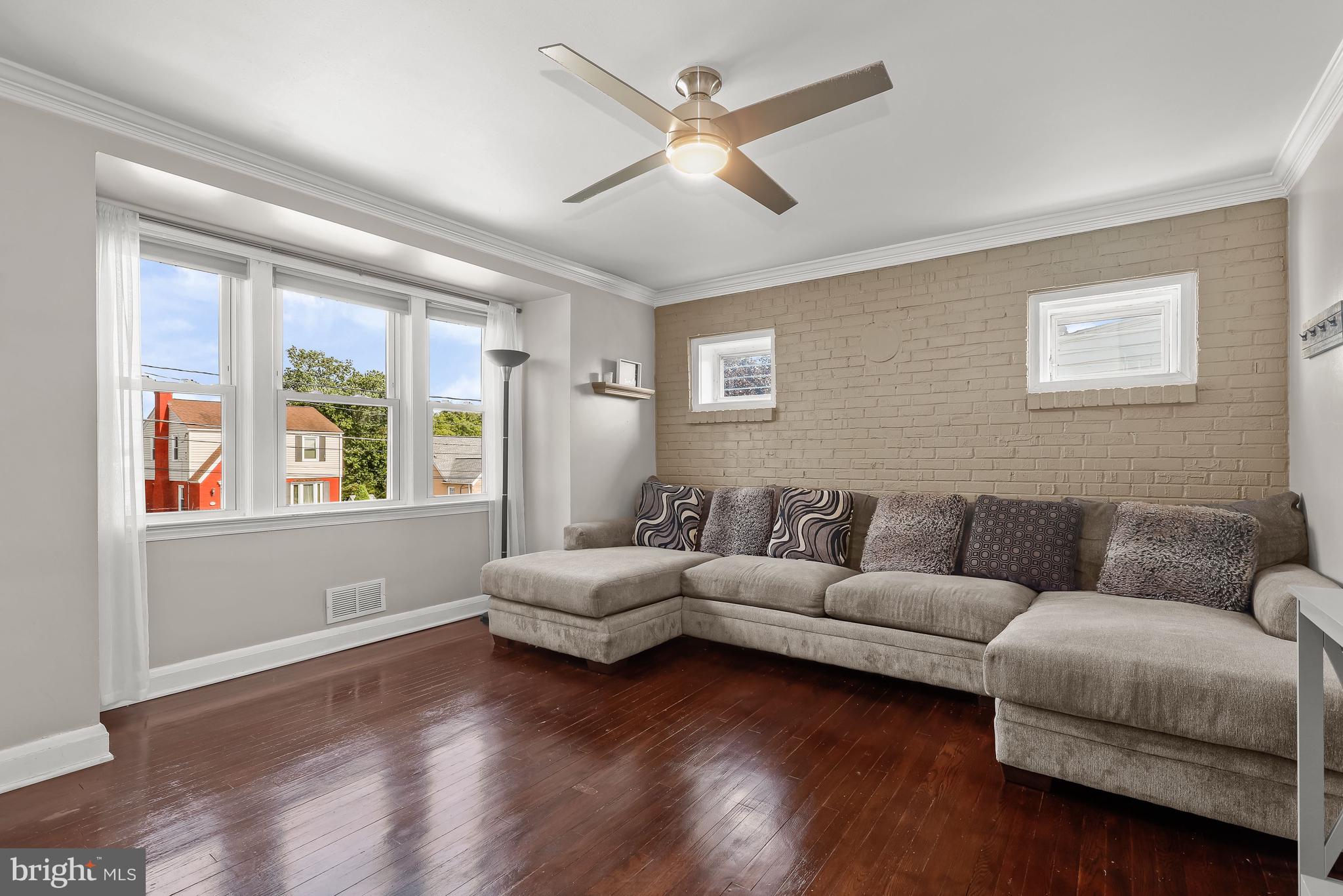 RONLEIGH HEIGHTS - Residential