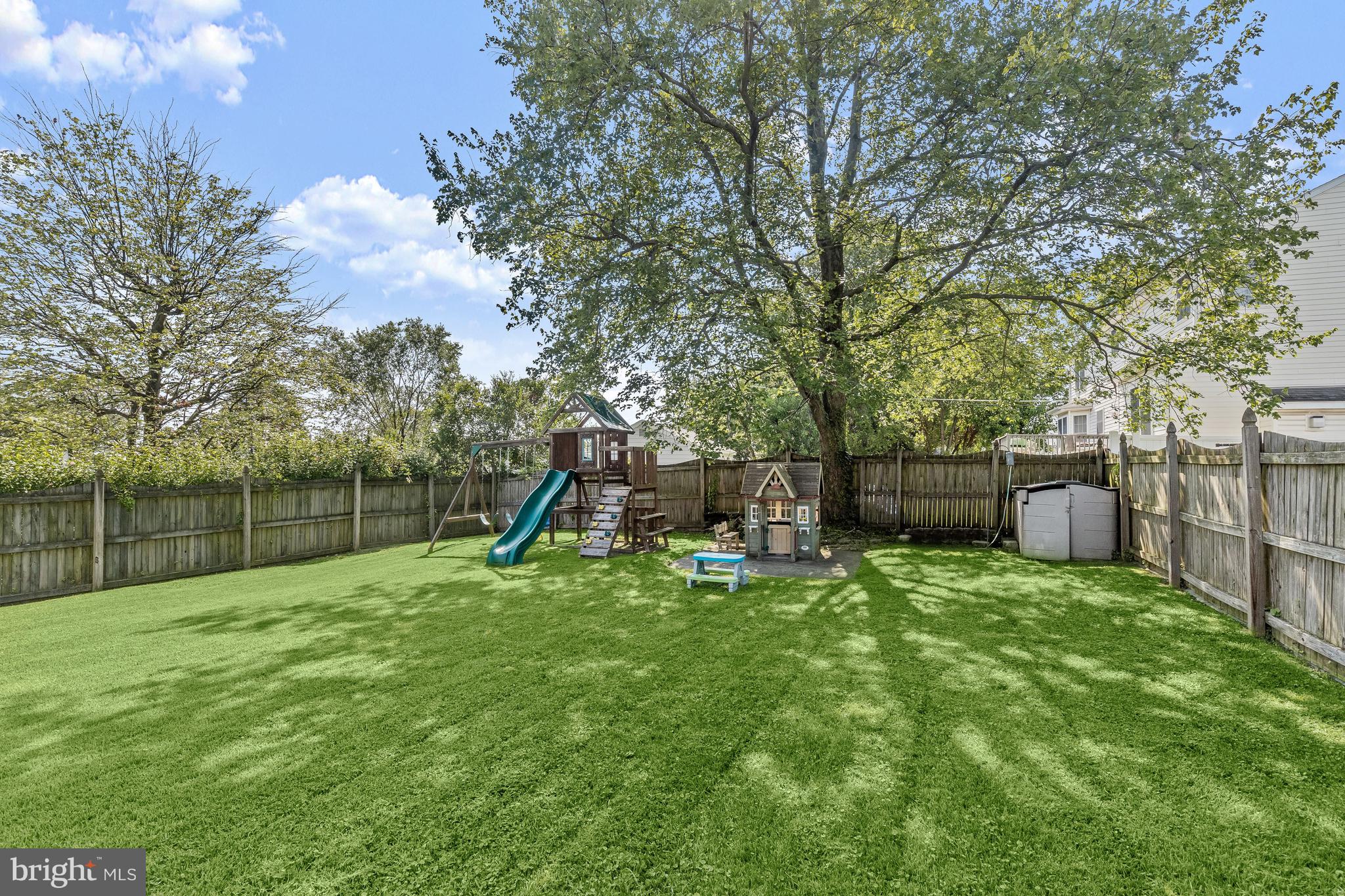 RONLEIGH HEIGHTS - Residential