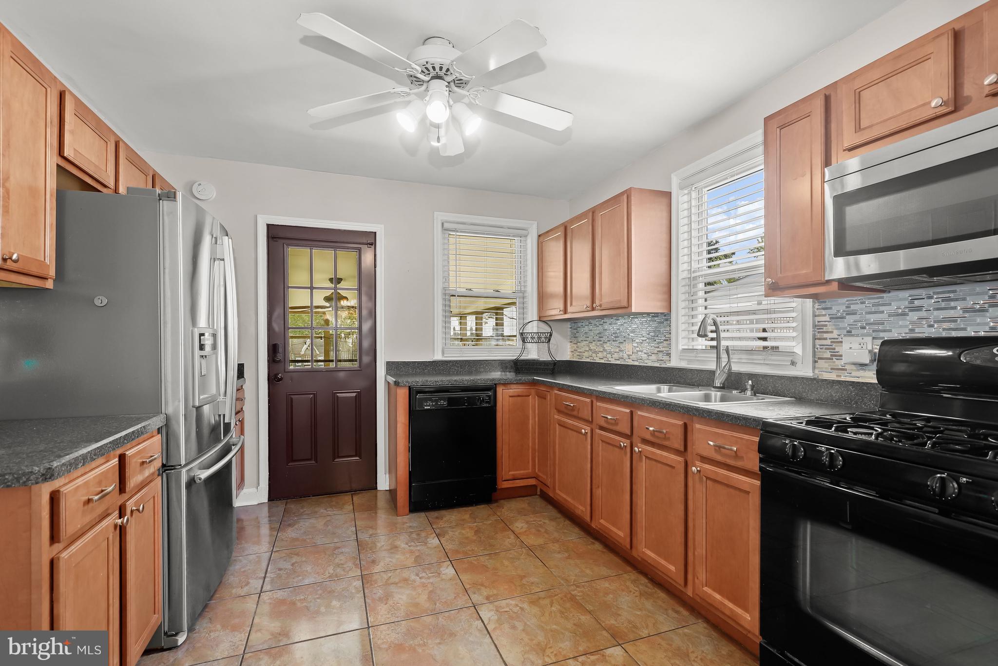 RONLEIGH HEIGHTS - Residential