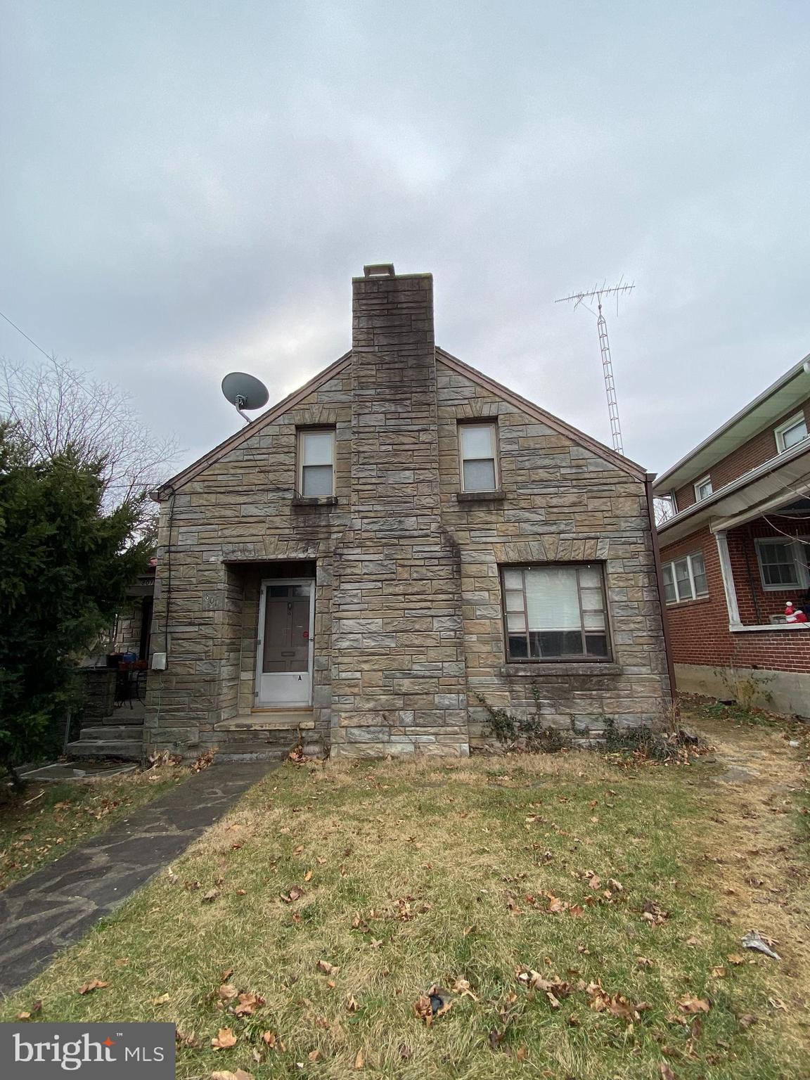 NONE AVAILABLE - Residential Lease