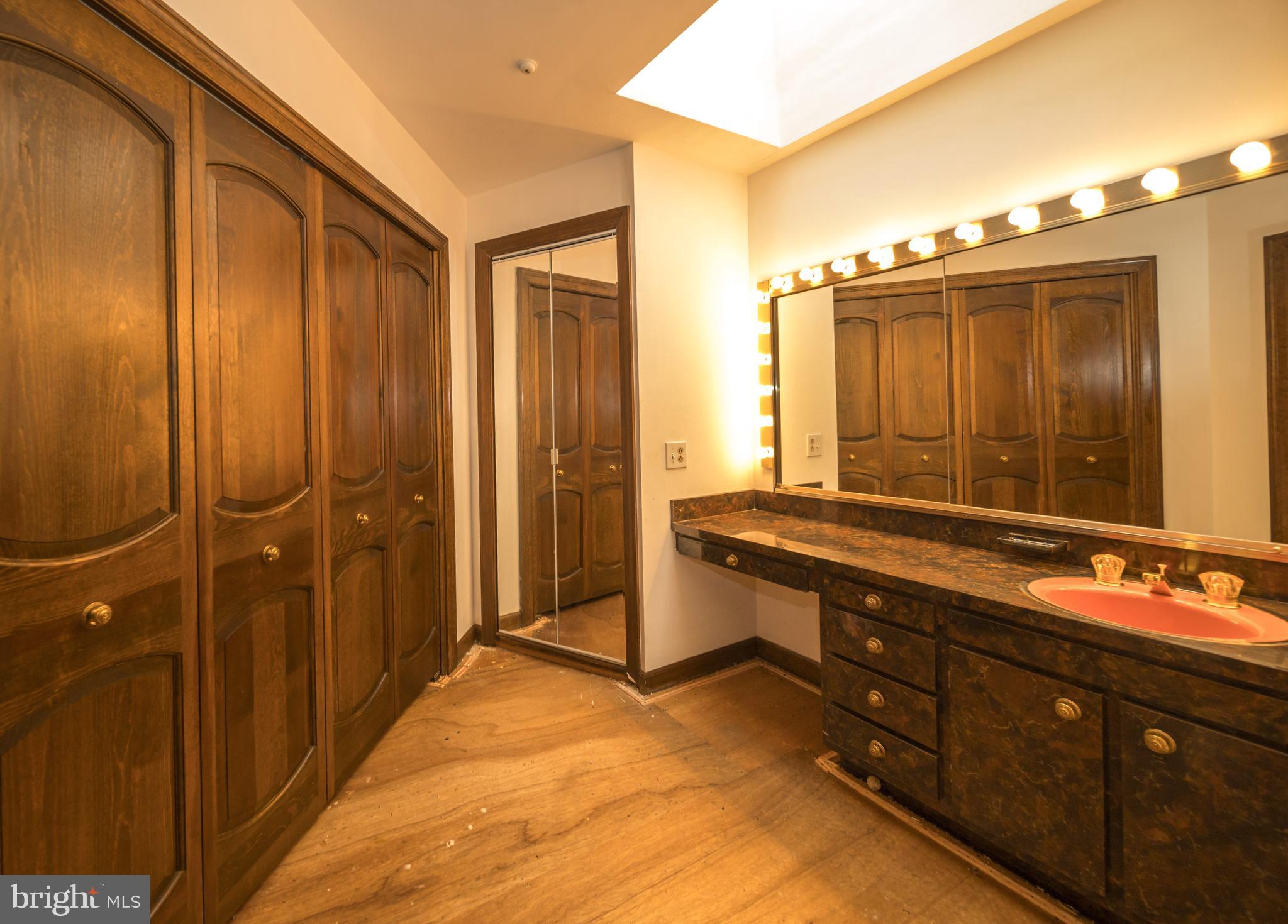 WHITEMARSH VAL FMS - Residential