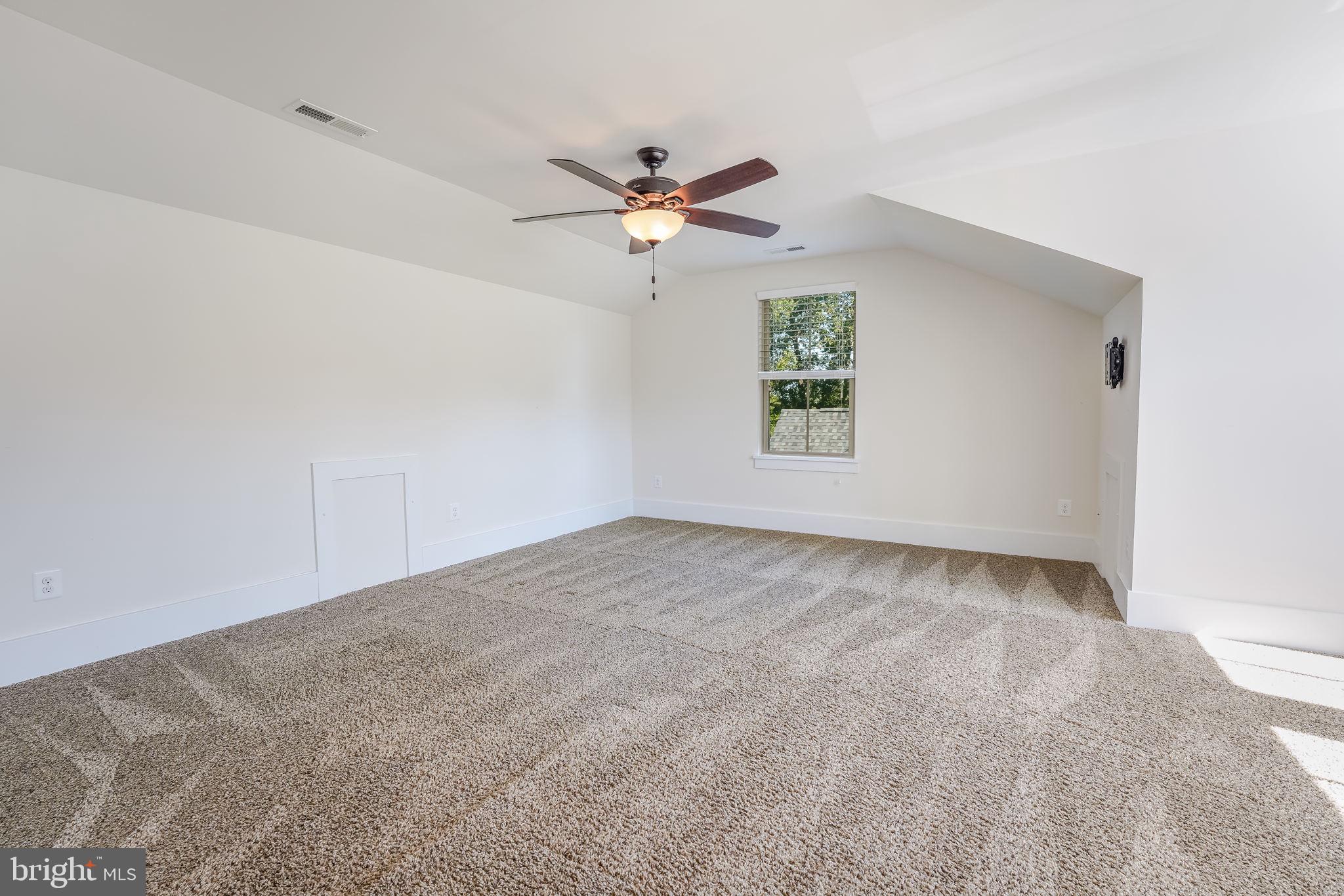 POTOMAC SHORES - Residential Lease