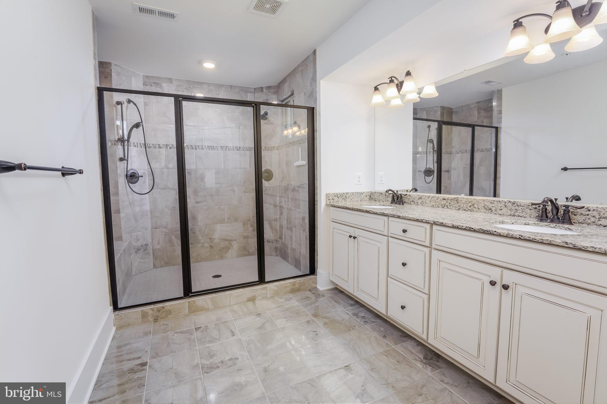 POTOMAC SHORES - Residential Lease