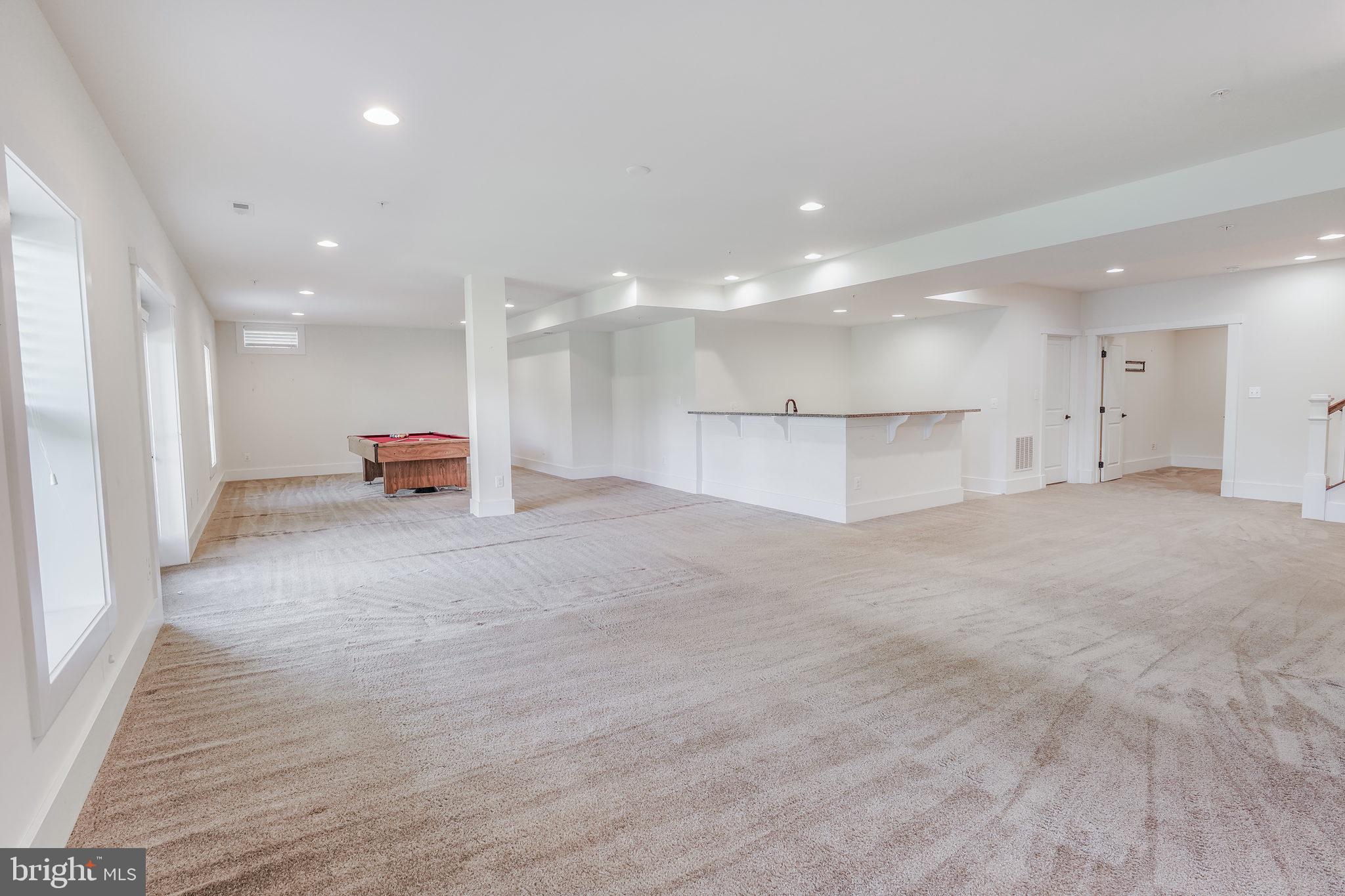 POTOMAC SHORES - Residential Lease