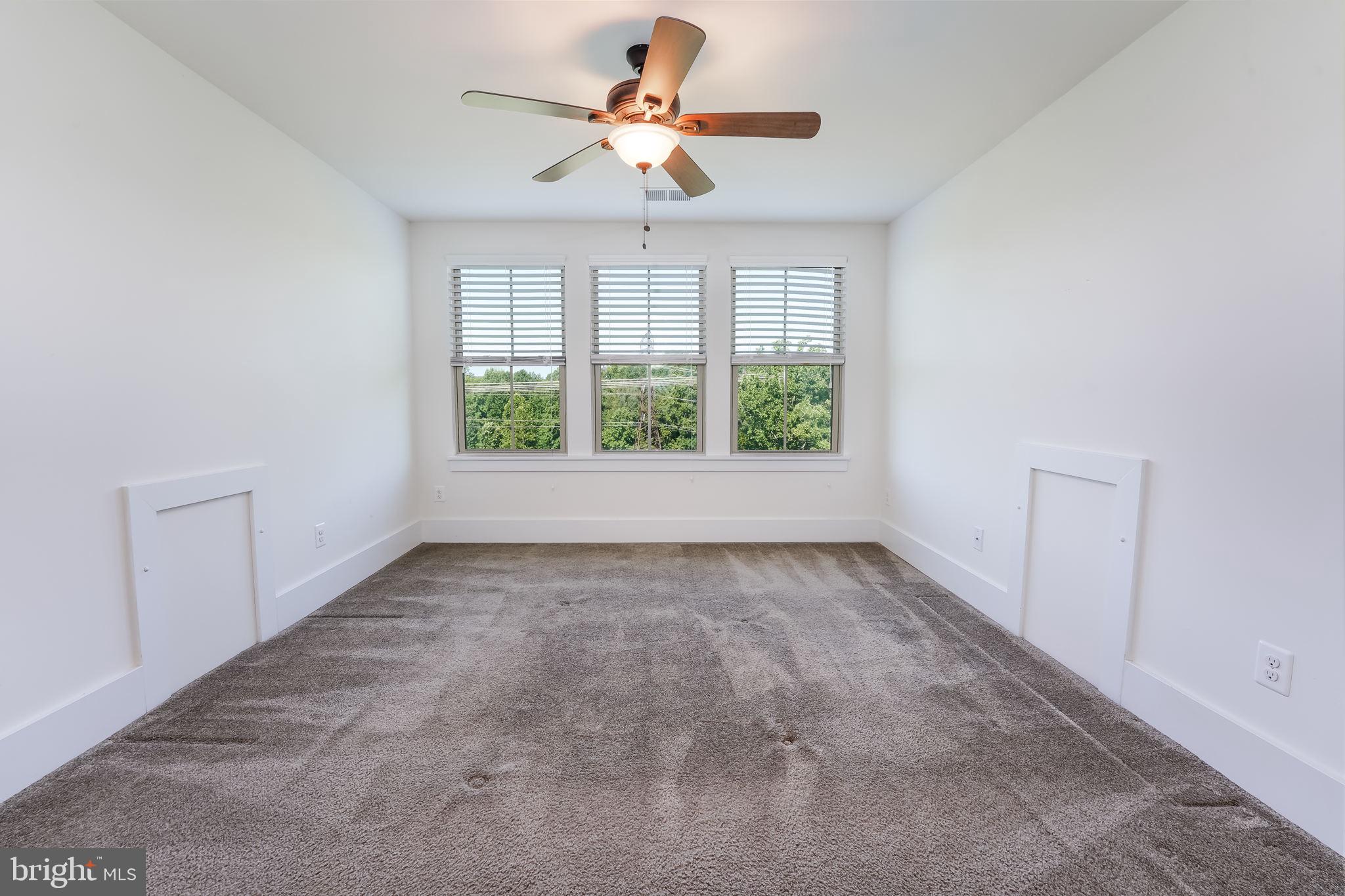 POTOMAC SHORES - Residential Lease