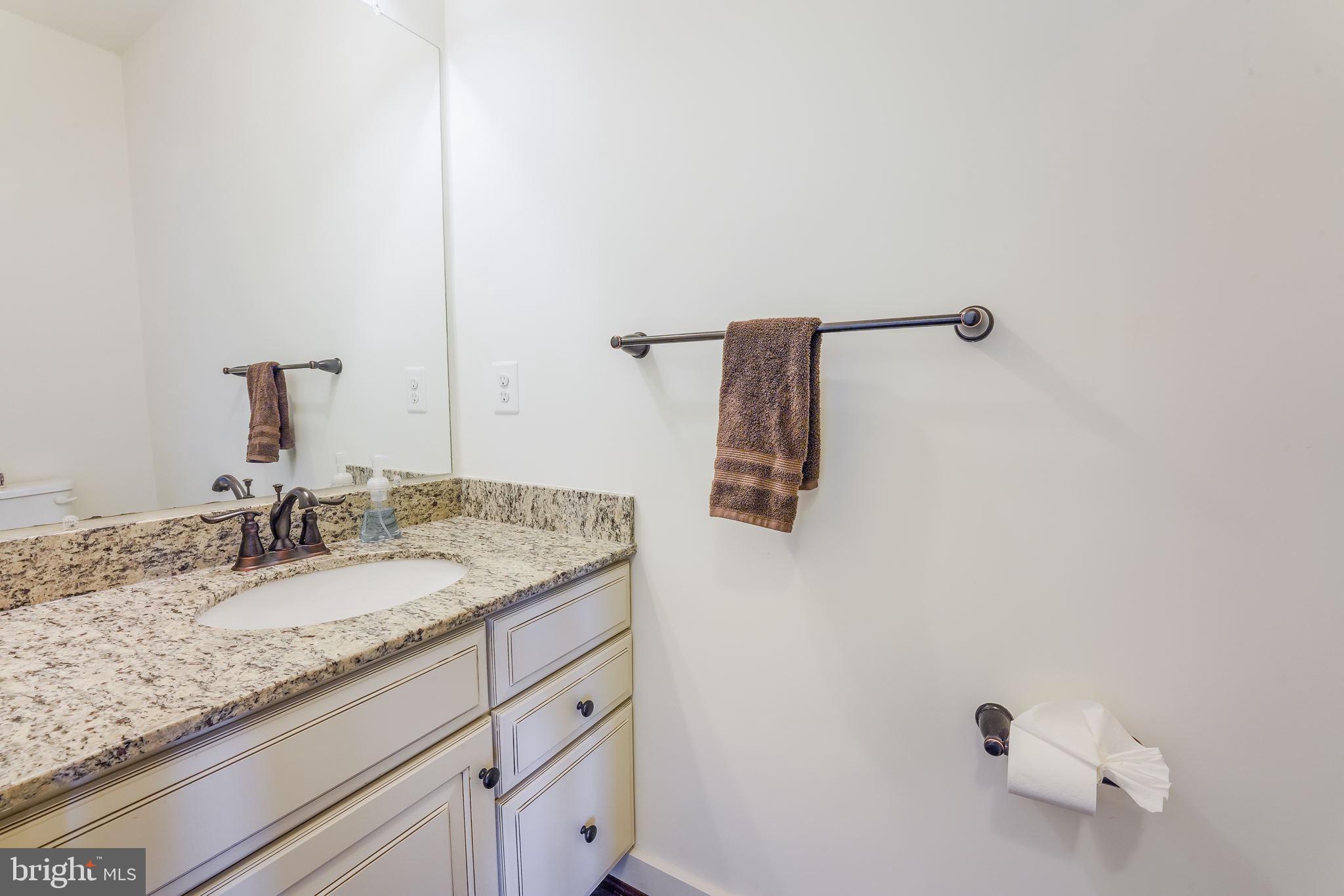 POTOMAC SHORES - Residential Lease