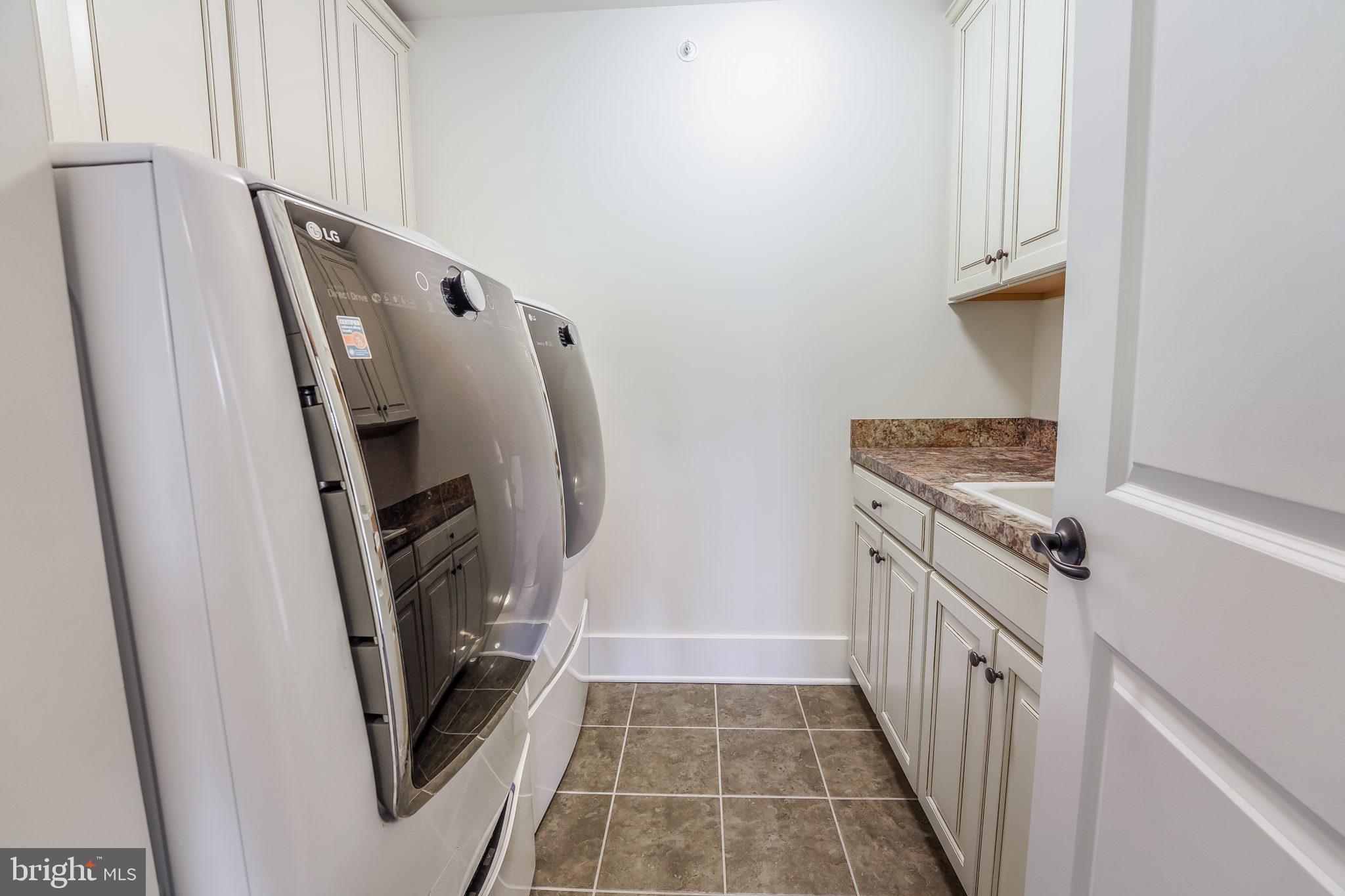 POTOMAC SHORES - Residential Lease