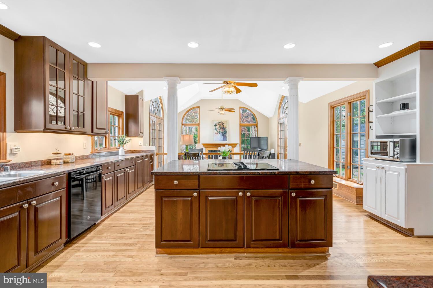 HIDDEN FOREST - Residential