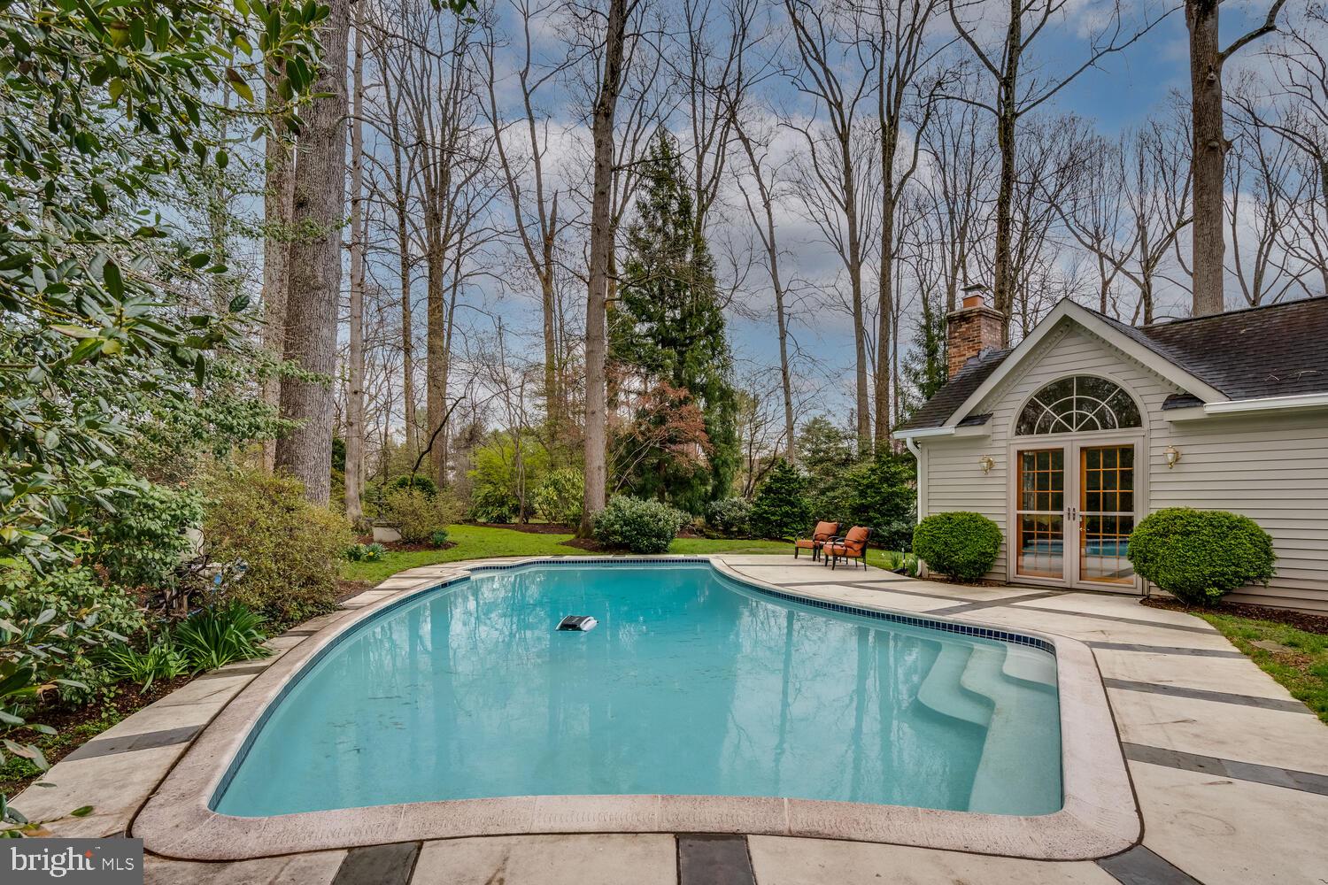 HIDDEN FOREST - Residential