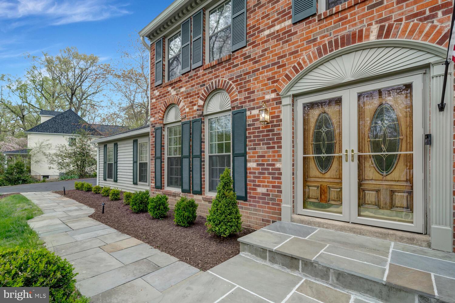 HIDDEN FOREST - Residential