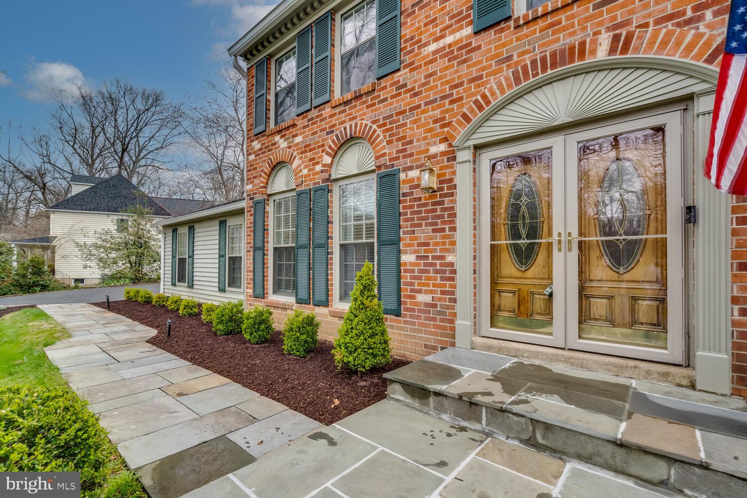 HIDDEN FOREST - Residential