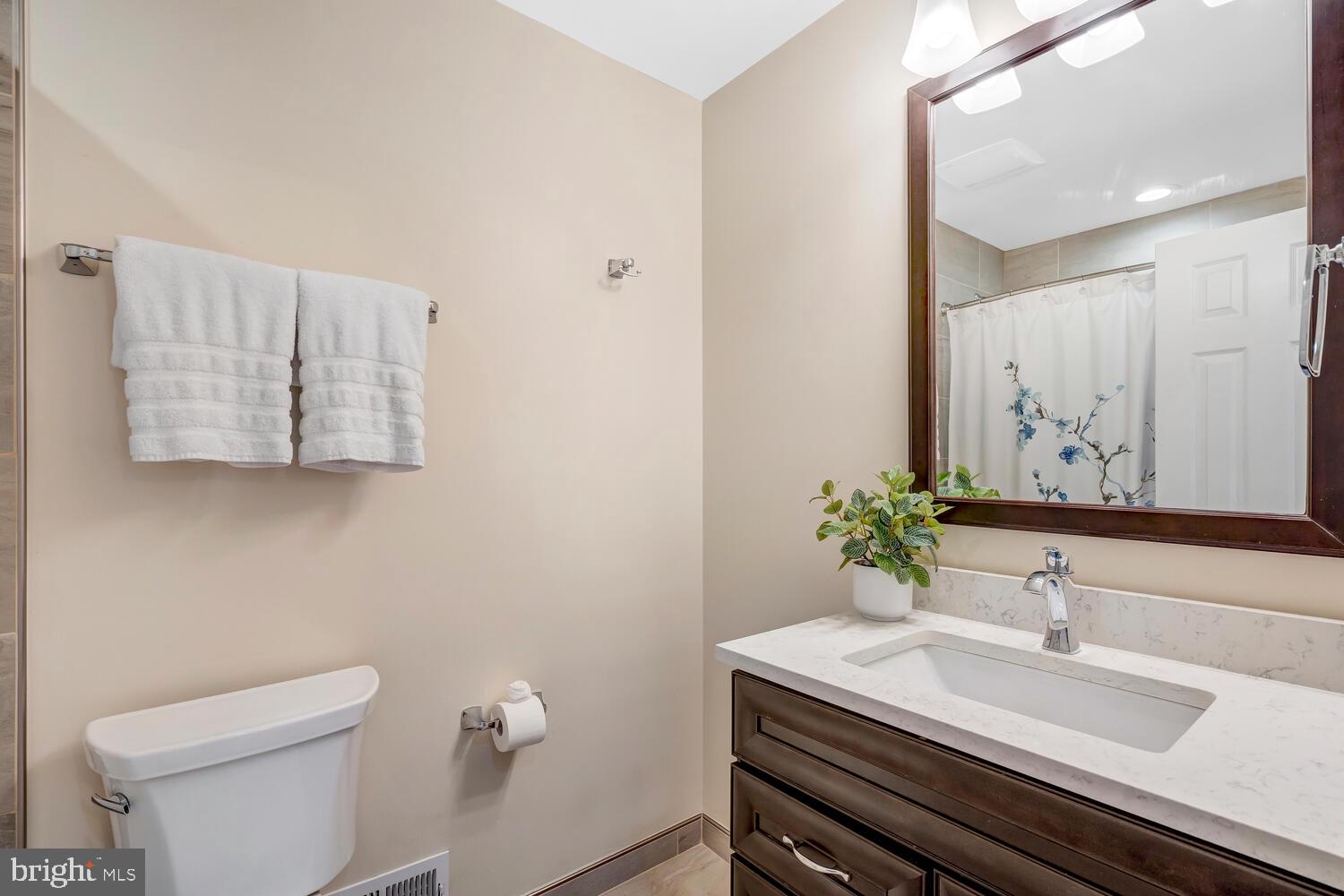 HIDDEN FOREST - Residential