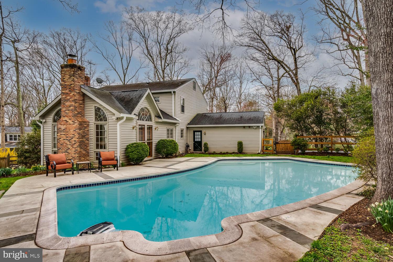 HIDDEN FOREST - Residential