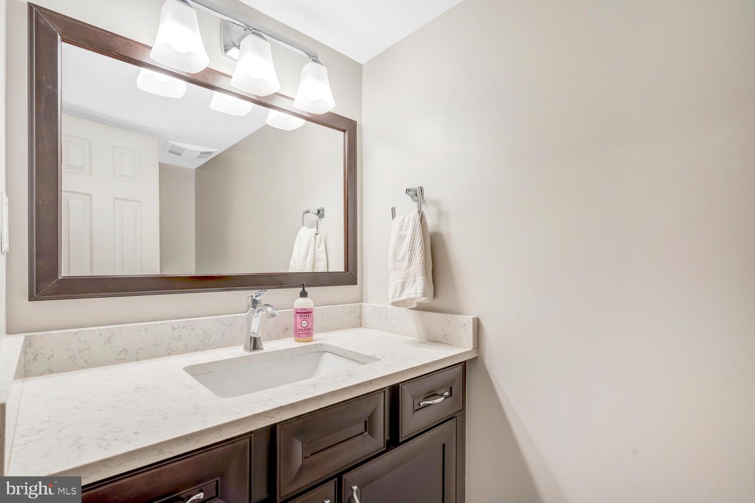 HIDDEN FOREST - Residential