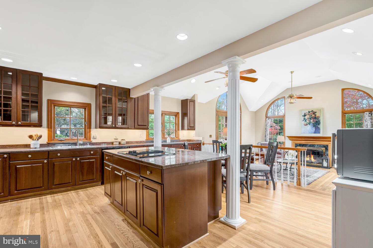 HIDDEN FOREST - Residential