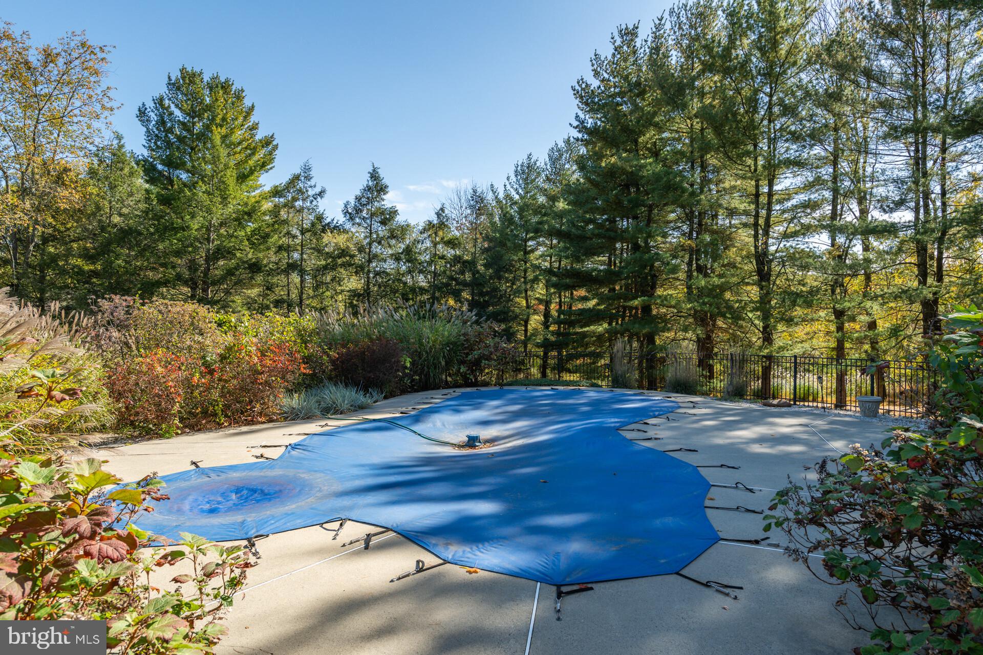 NON AVAILABLE - Residential