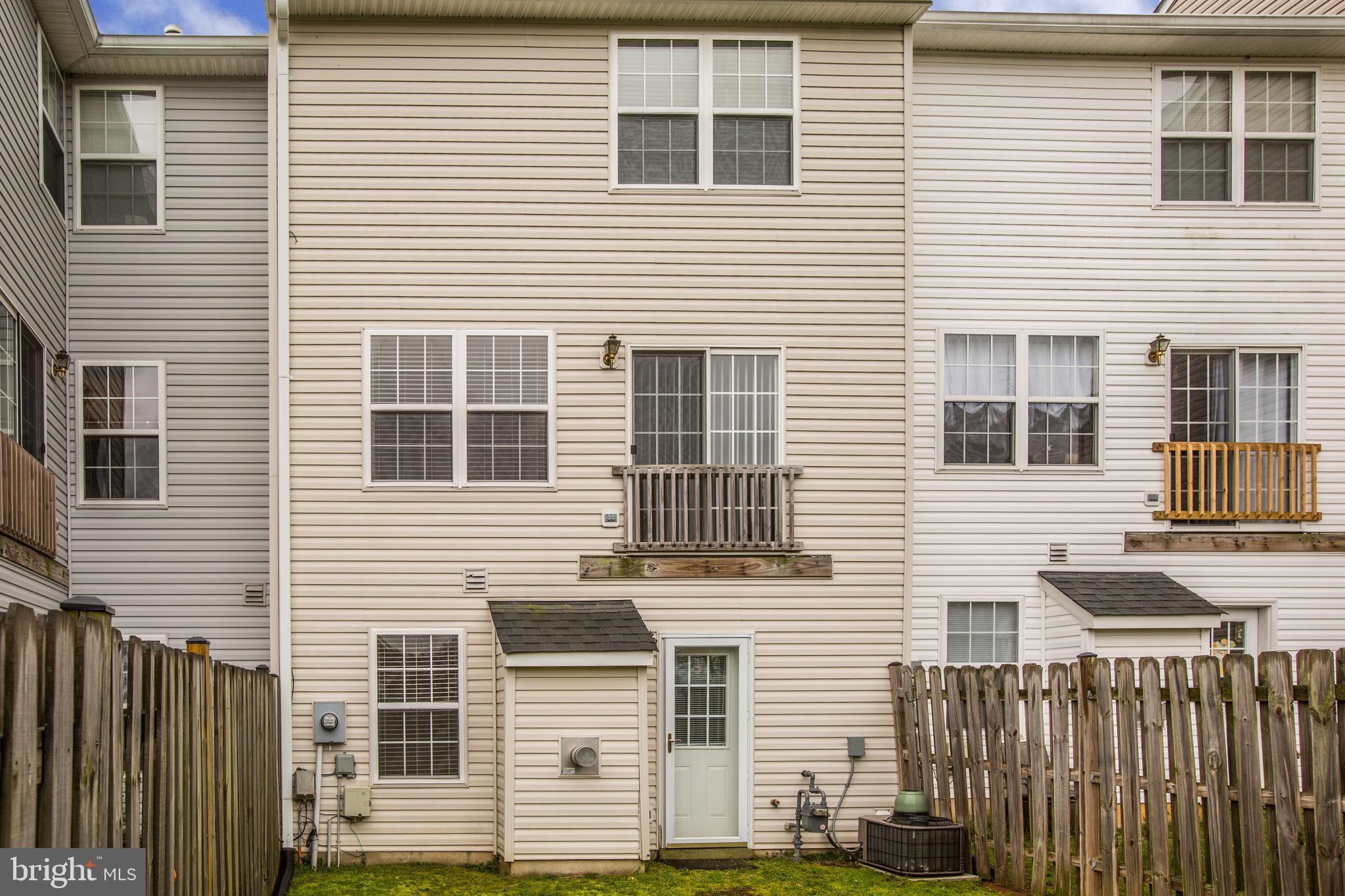 SALEM FIELDS - Residential