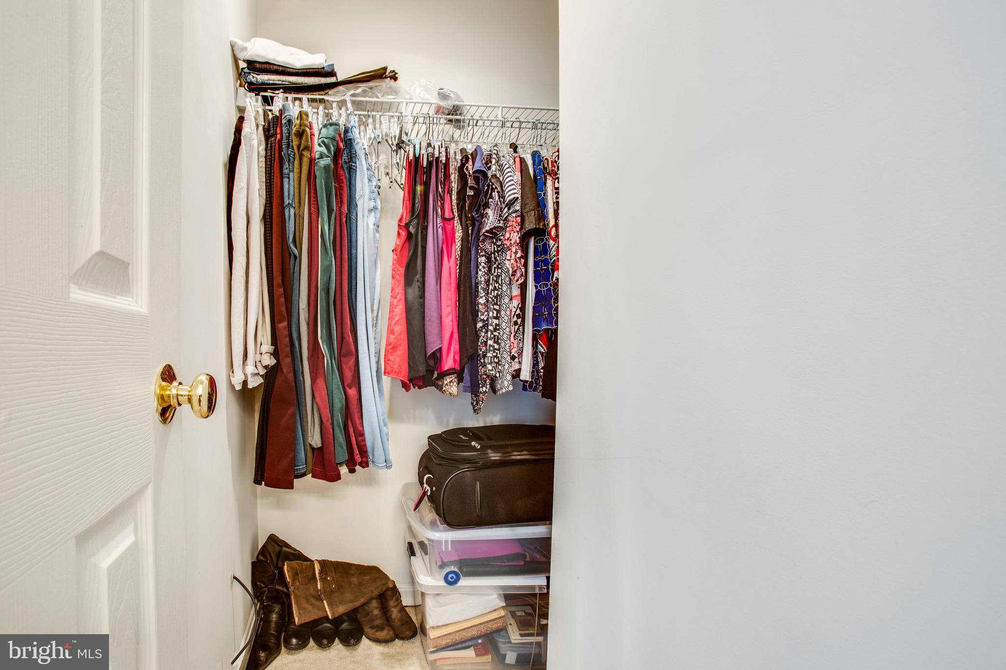 SALEM FIELDS - Residential