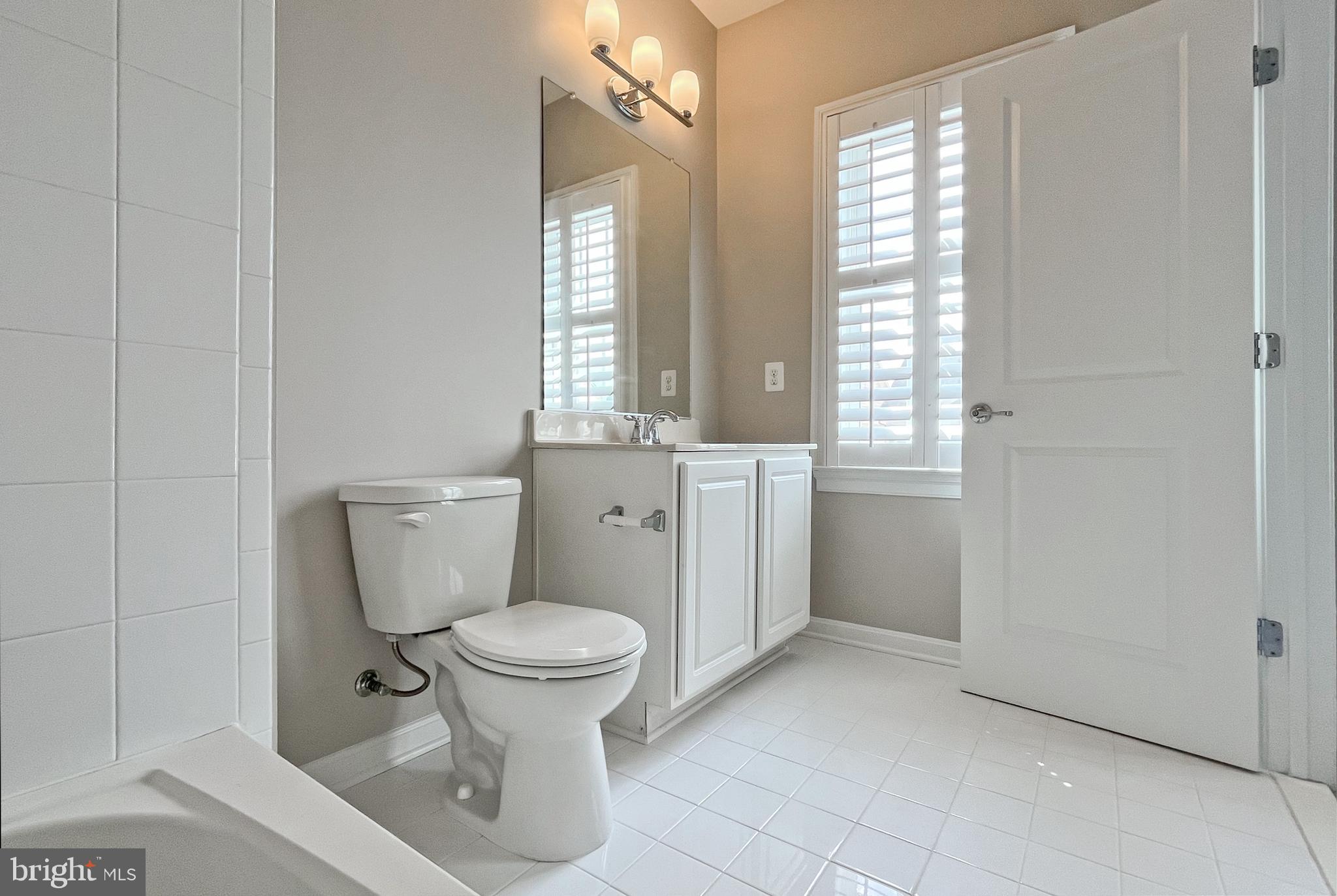 MAPLE LAWN FARMS - Residential Lease