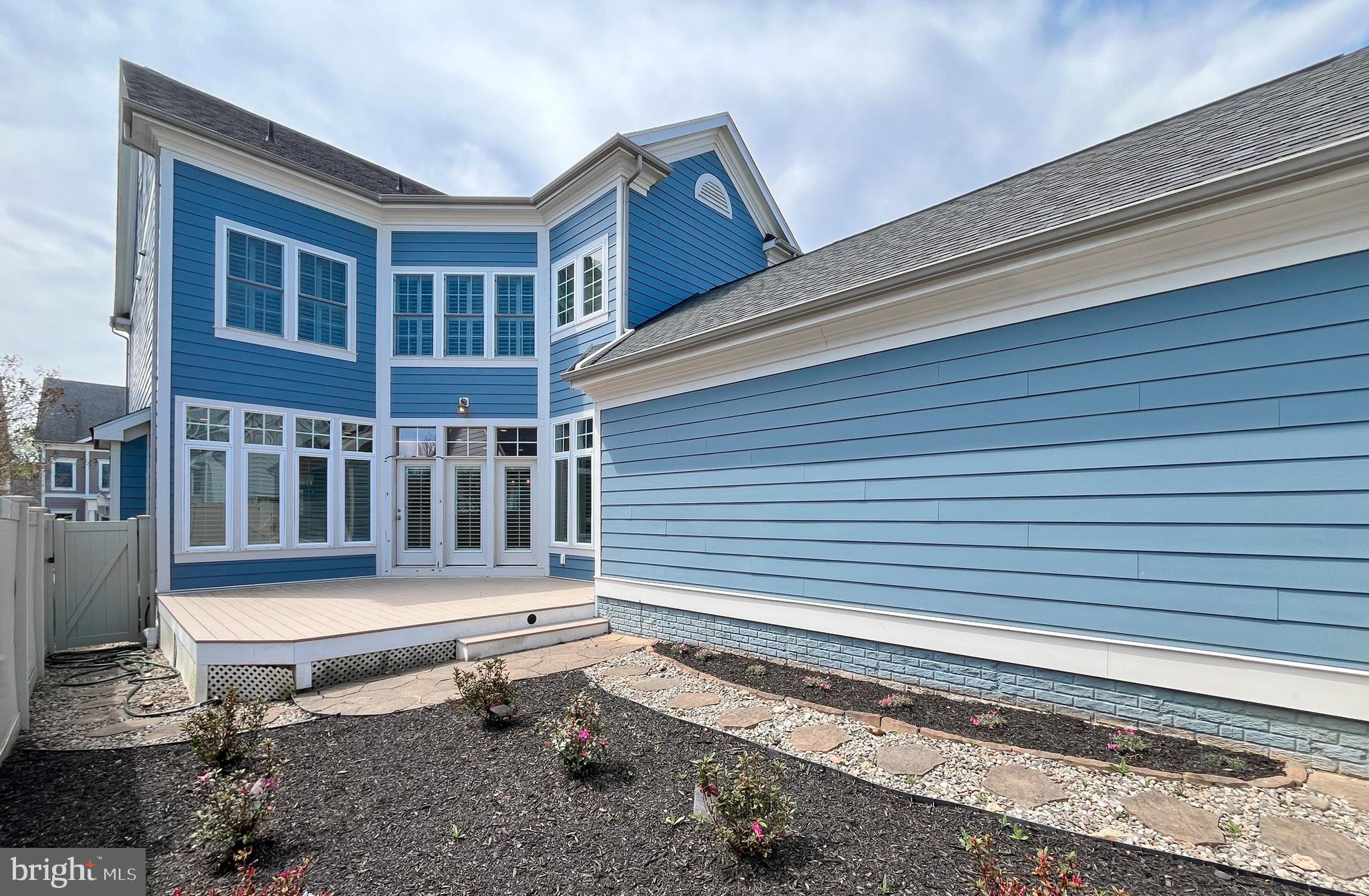 MAPLE LAWN FARMS - Residential Lease