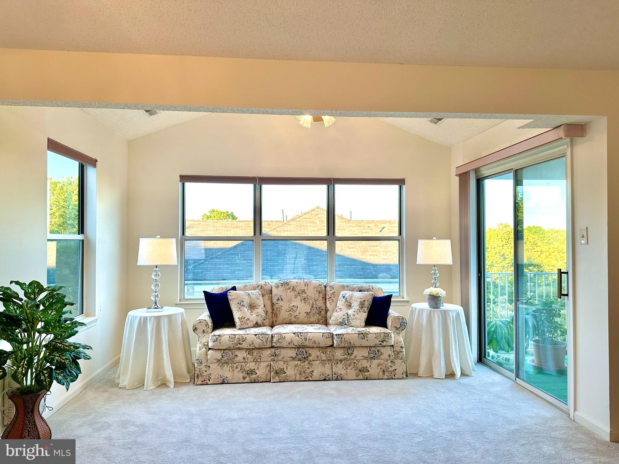 WINTERGATE AT LONGMEAD CROSSING - Residential