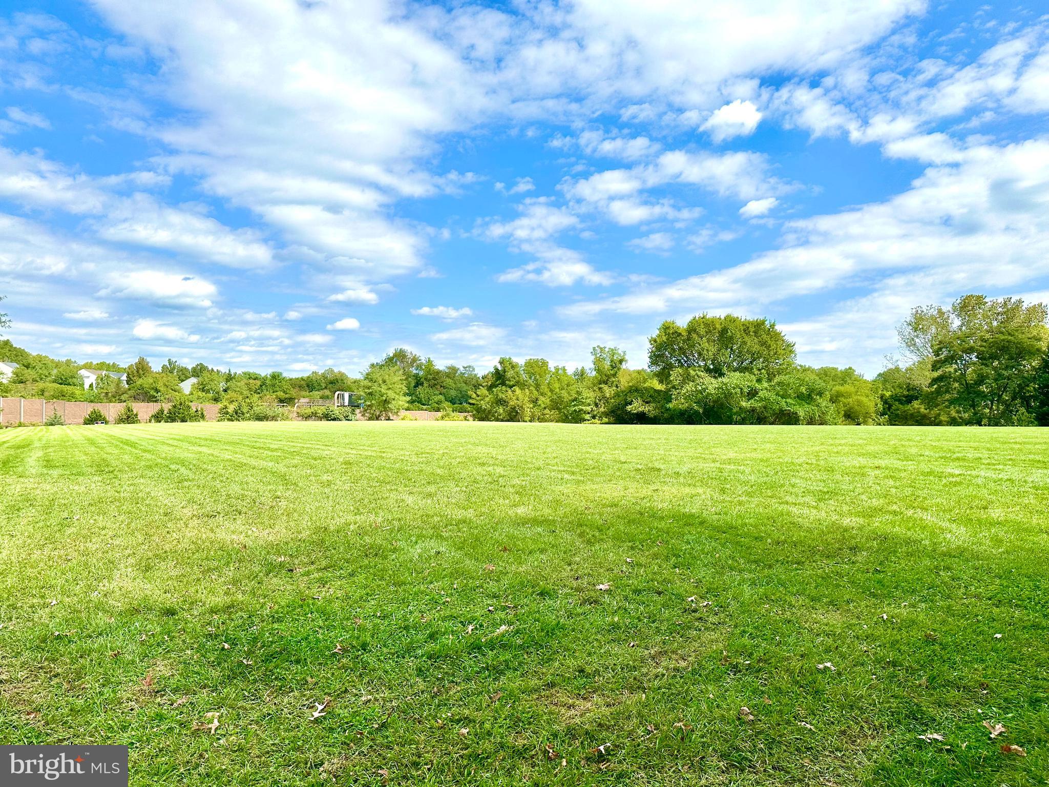 WINTERGATE AT LONGMEAD CROSSING - Residential