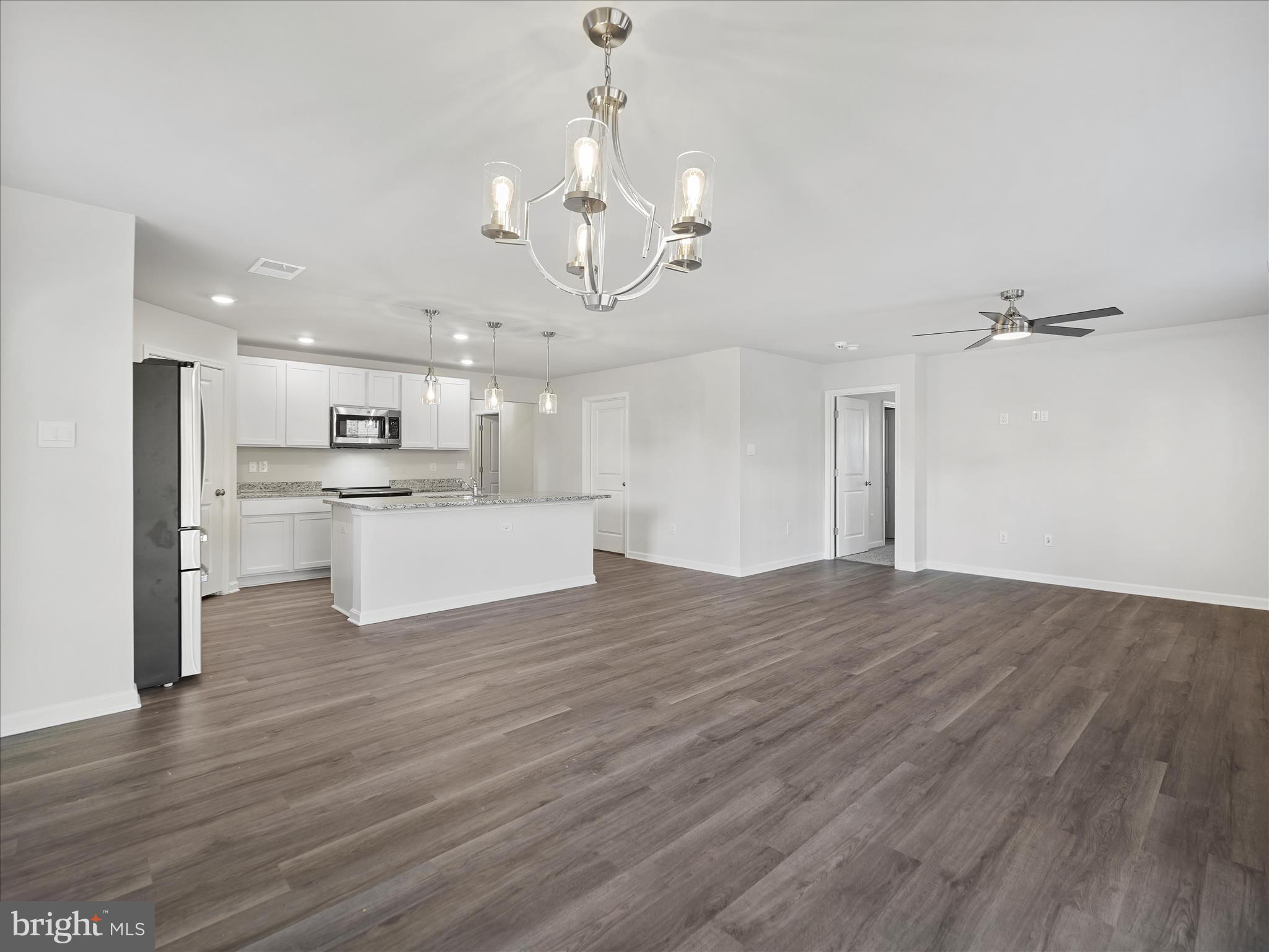 RED HILL - Residential