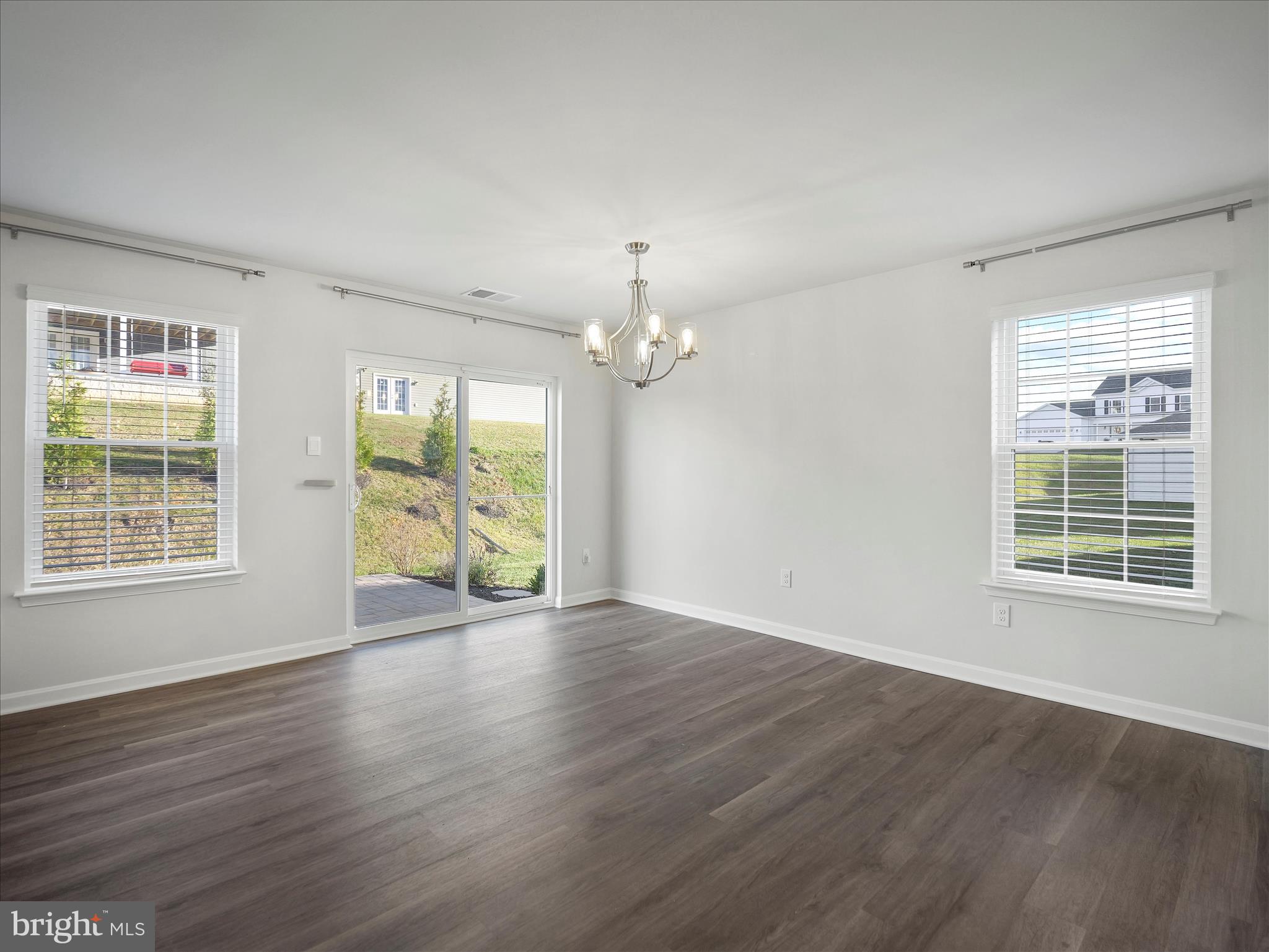 RED HILL - Residential