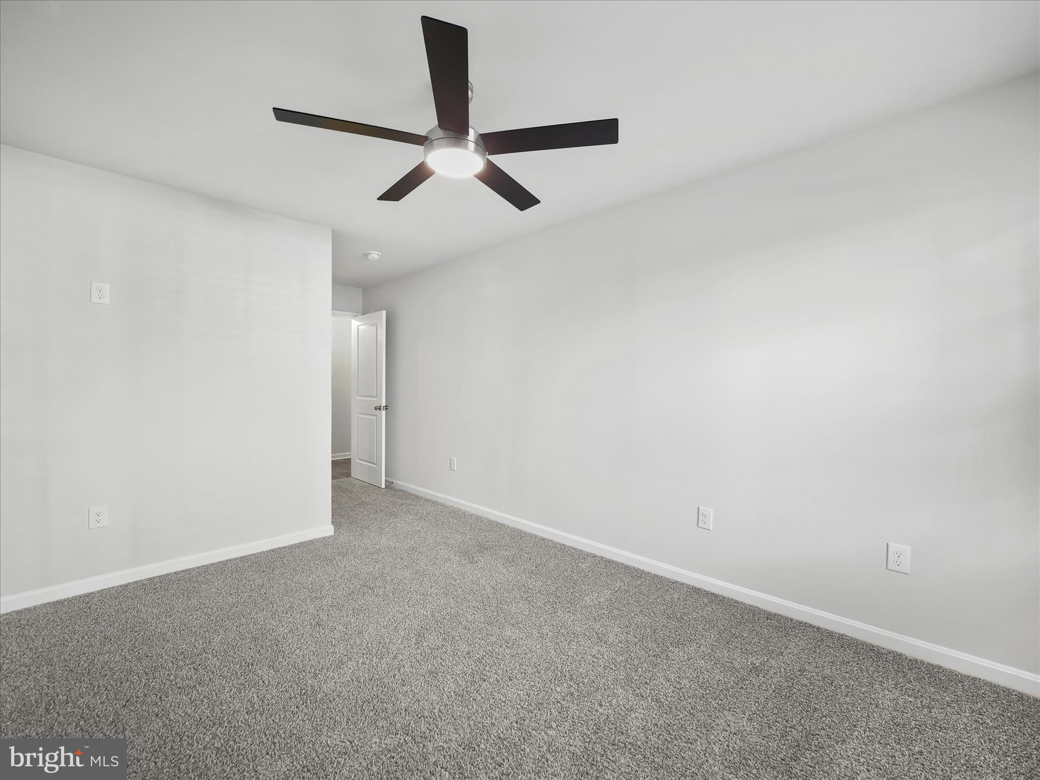 RED HILL - Residential