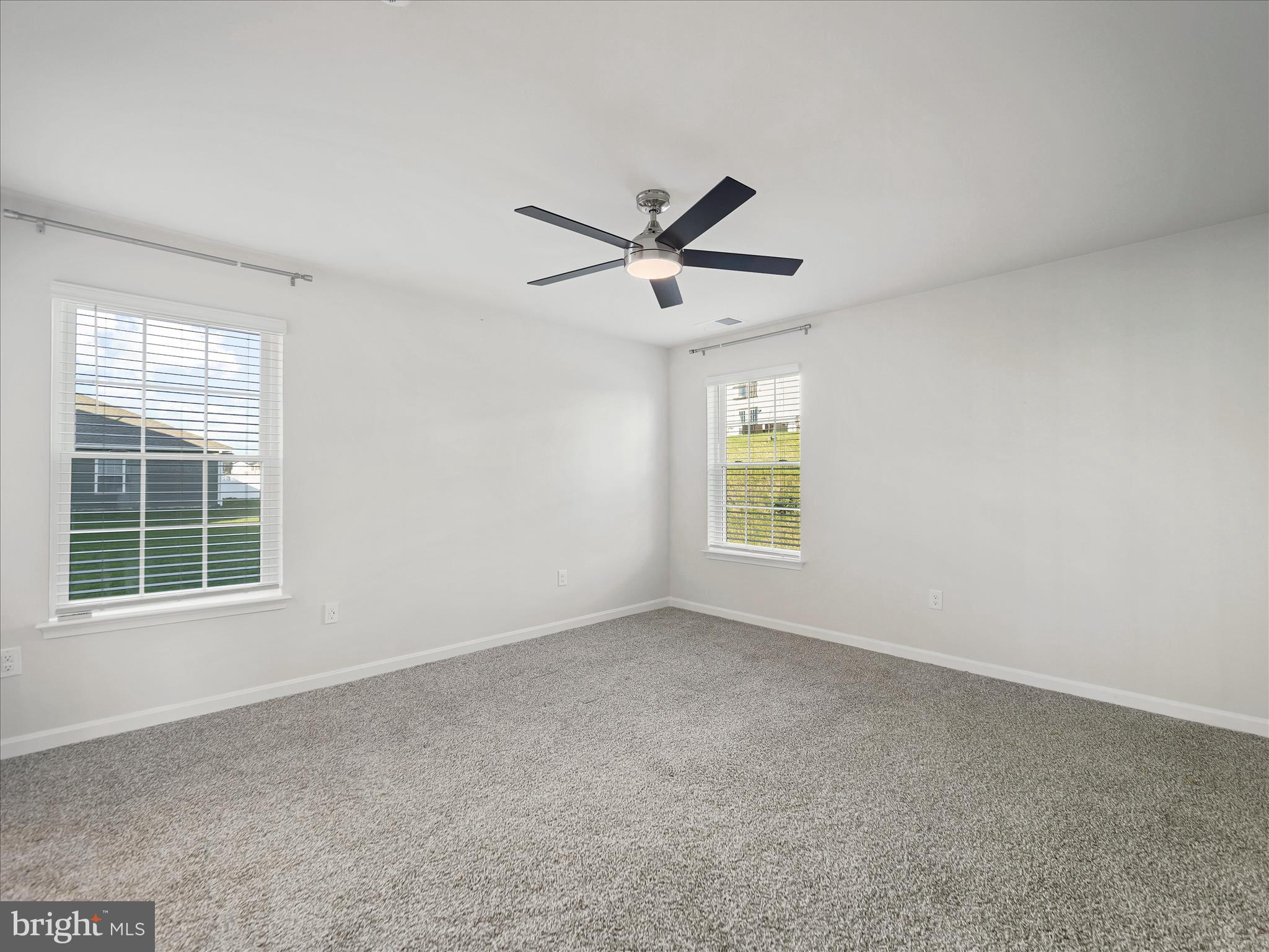 RED HILL - Residential