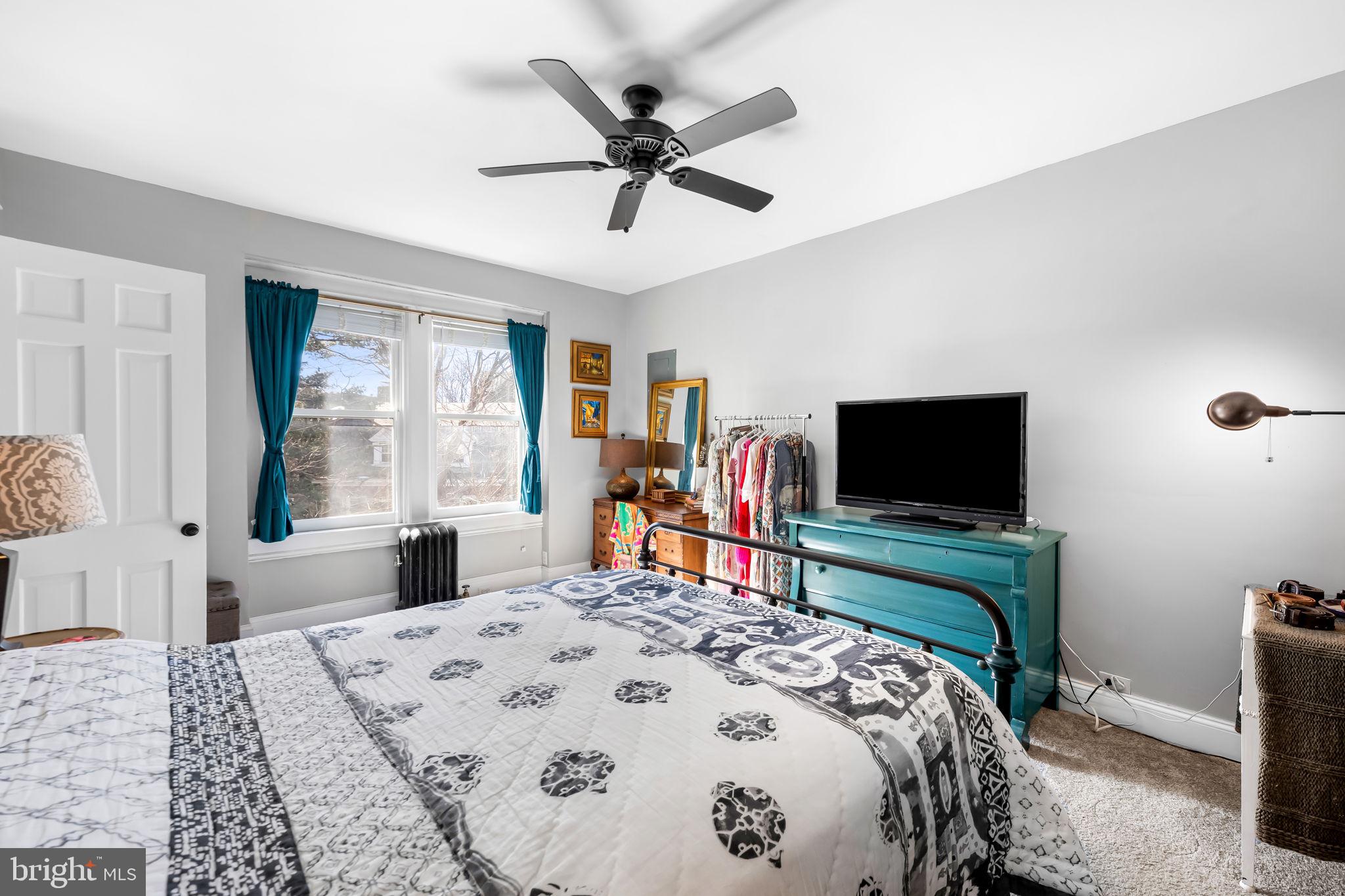 ROLAND PARK - Residential