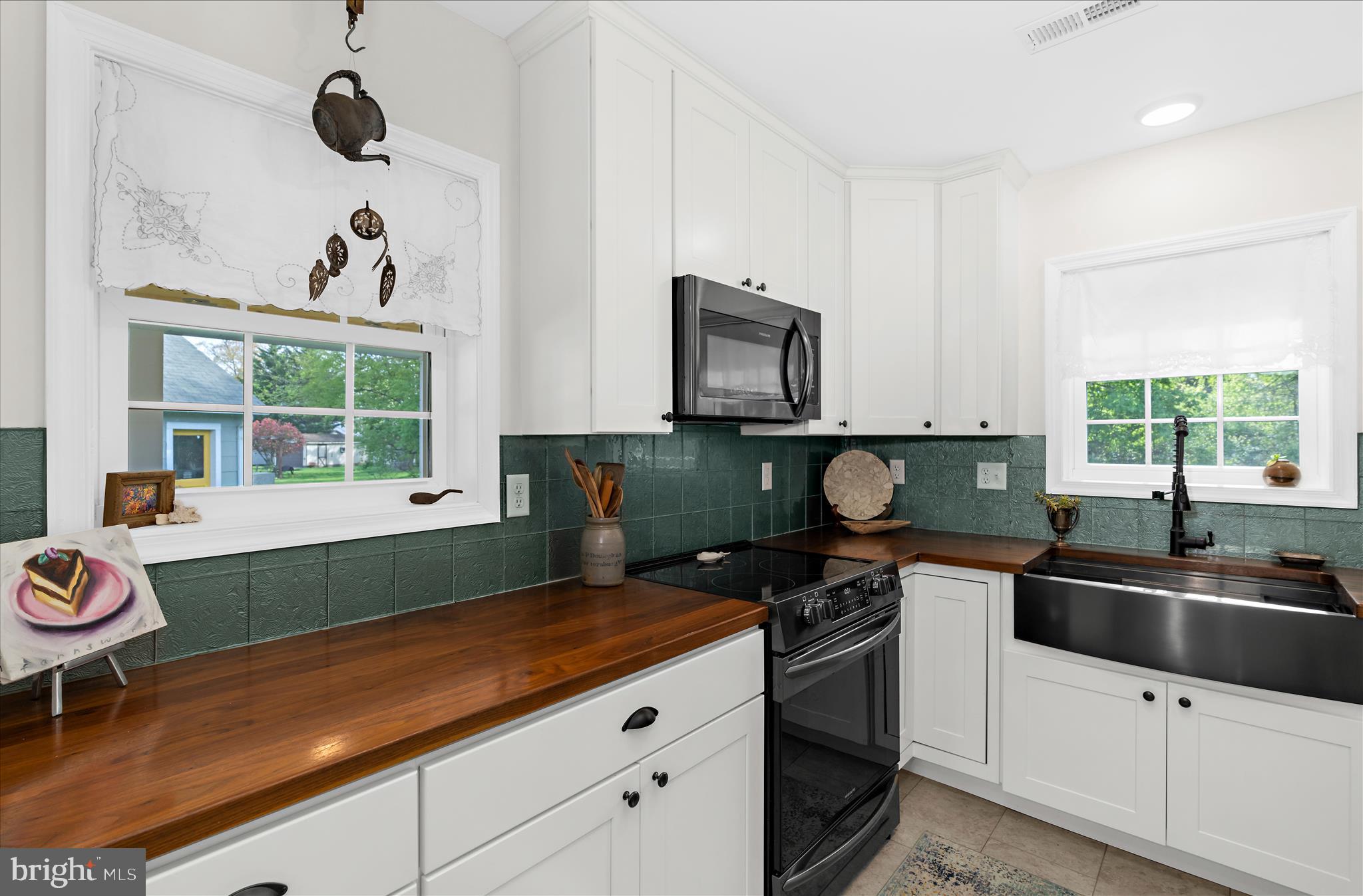 HACKS POINT - Residential