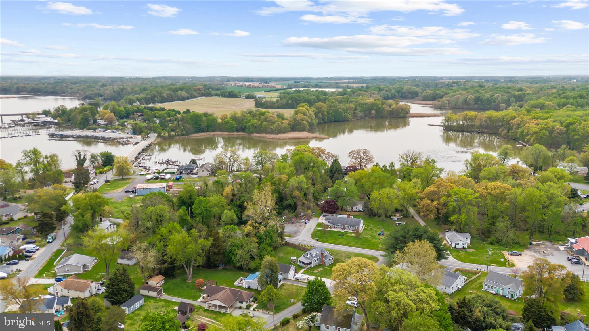 HACKS POINT - Residential