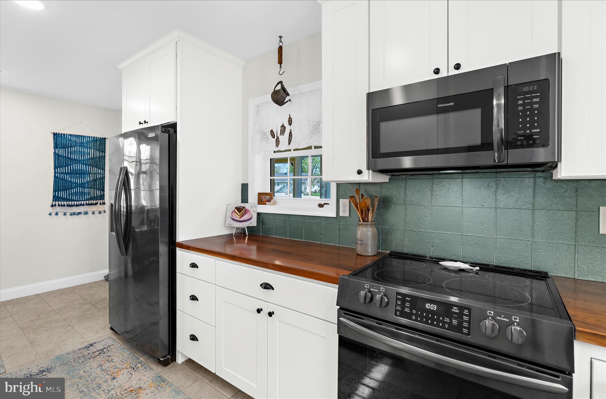 HACKS POINT - Residential