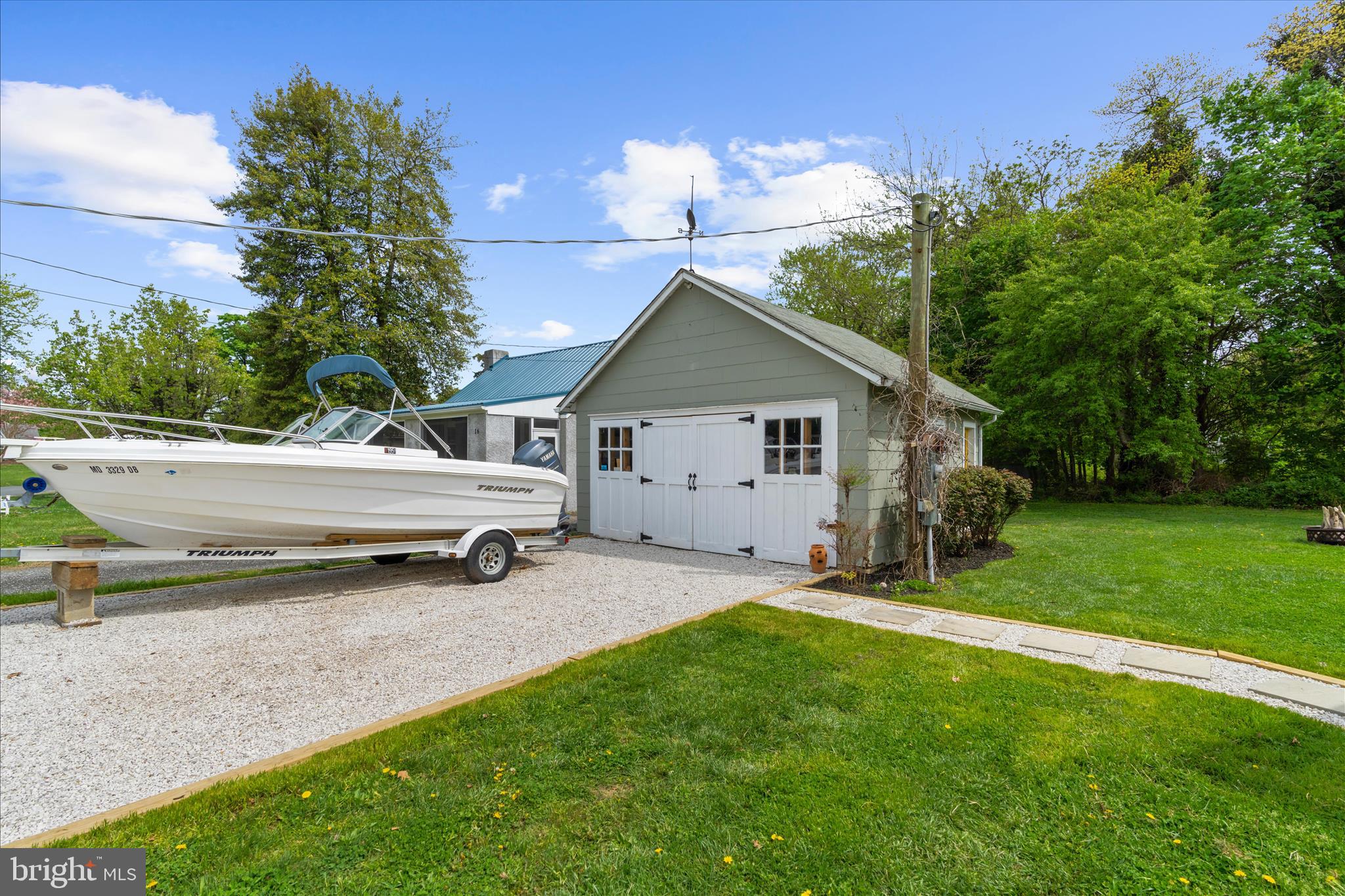 HACKS POINT - Residential