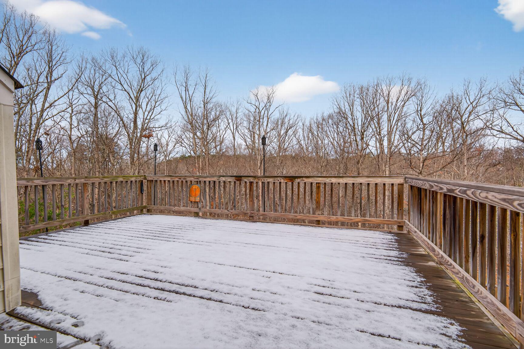 TOWNES AT COMPTON FARM - Residential