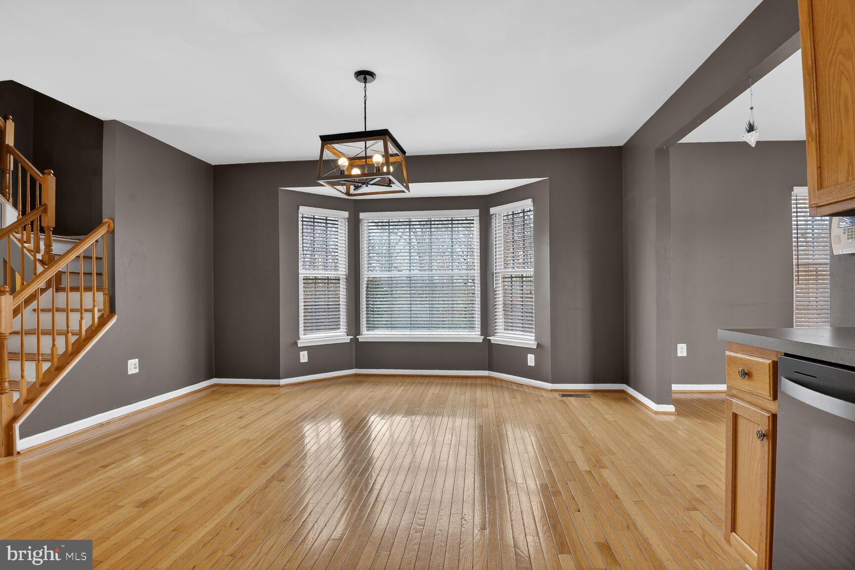 TOWNES AT COMPTON FARM - Residential