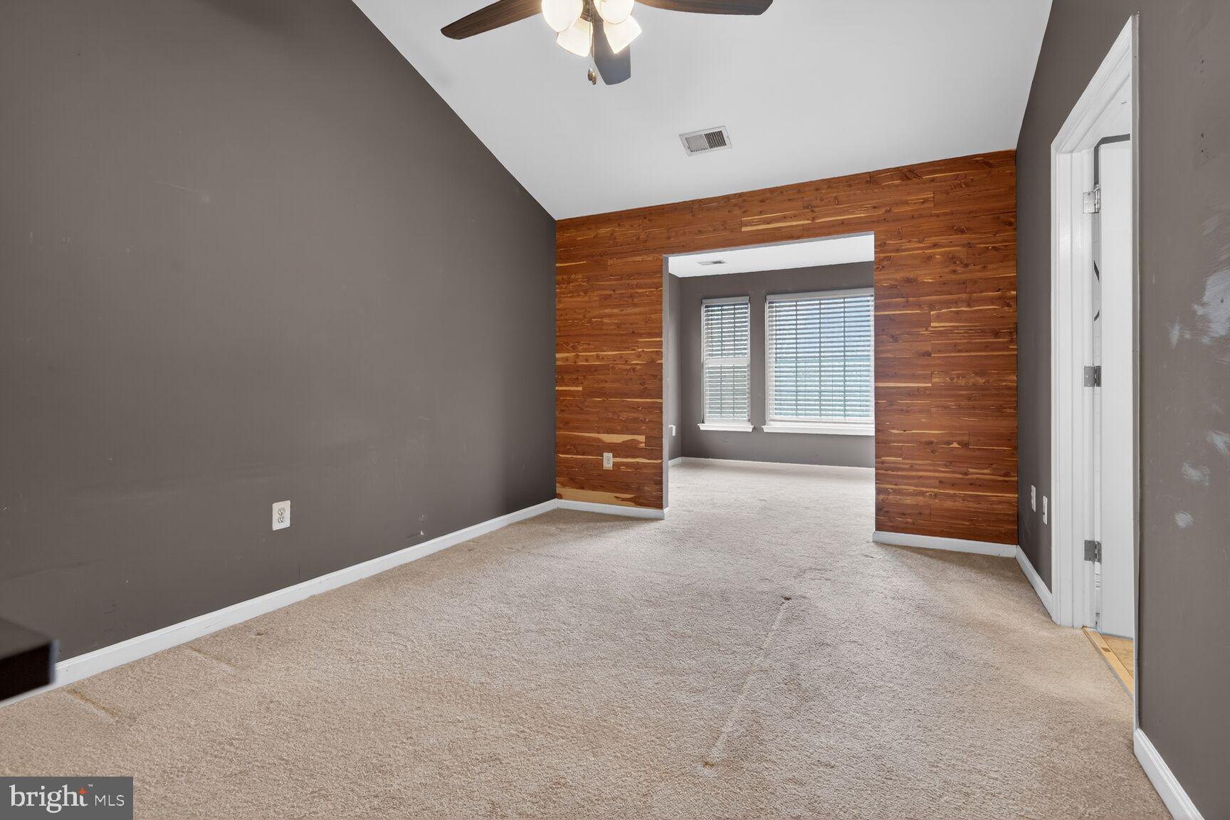 TOWNES AT COMPTON FARM - Residential